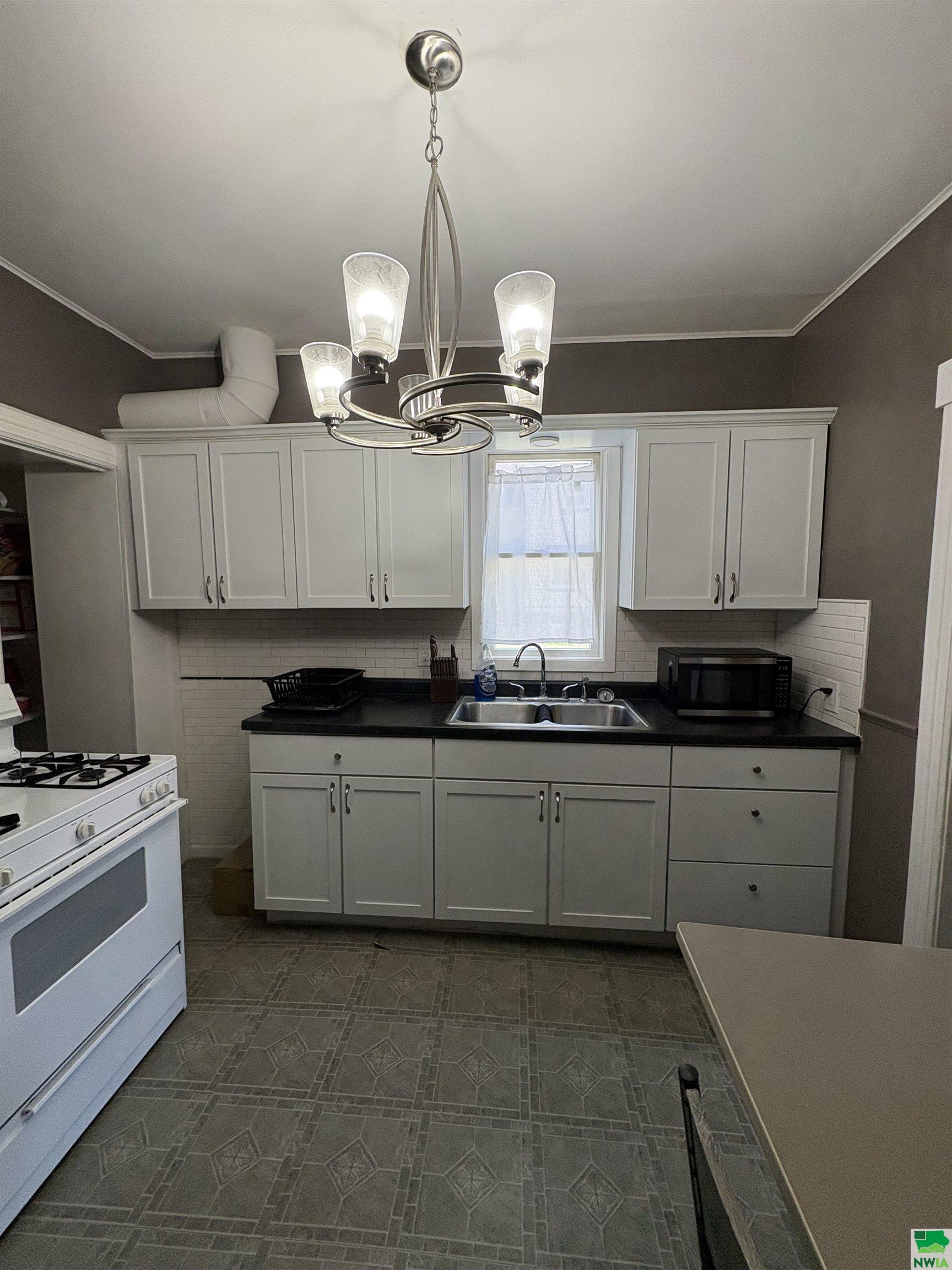 MLS #829473