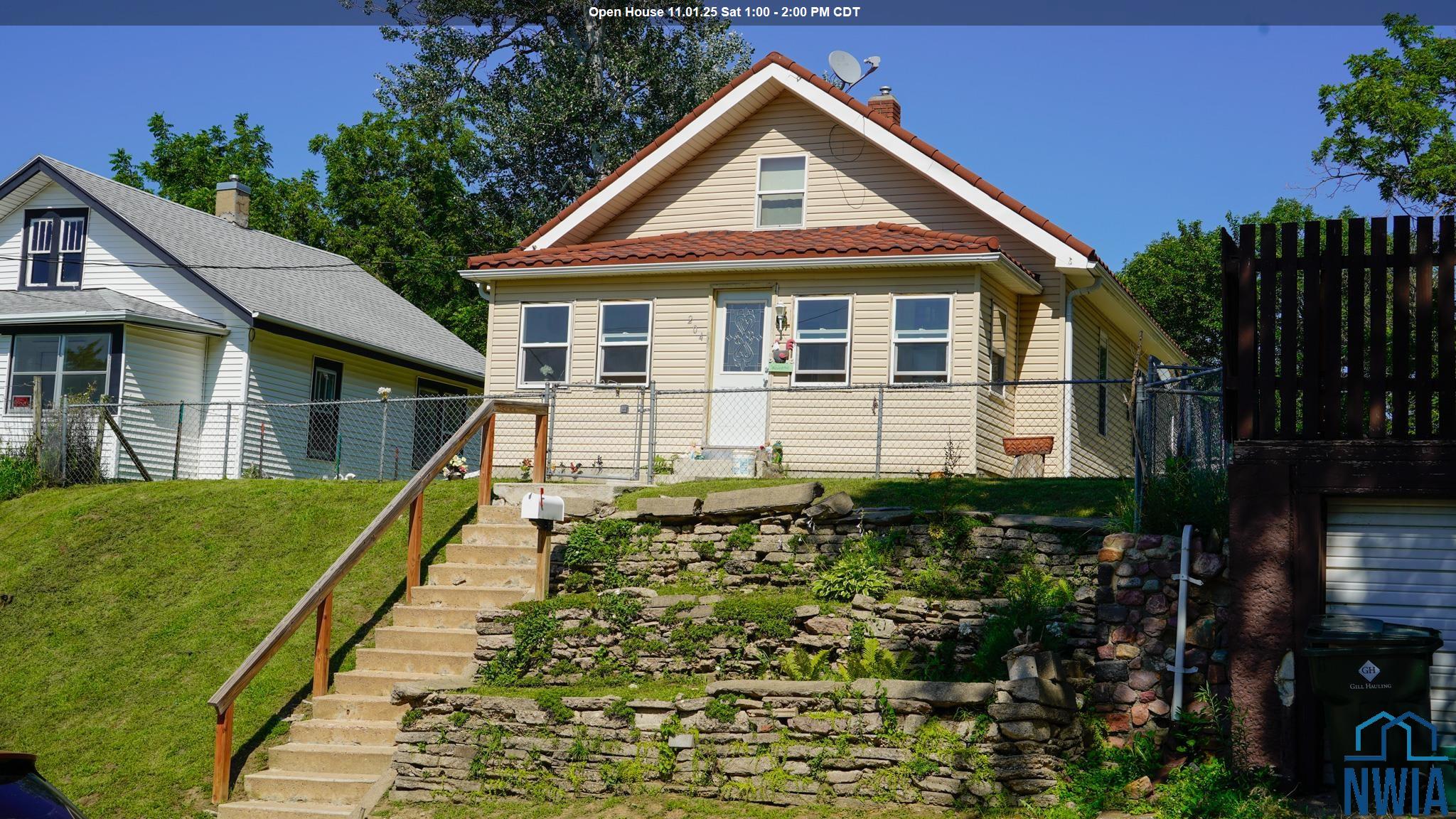 204 S LEONARD ST., Sioux City, IA 51103 