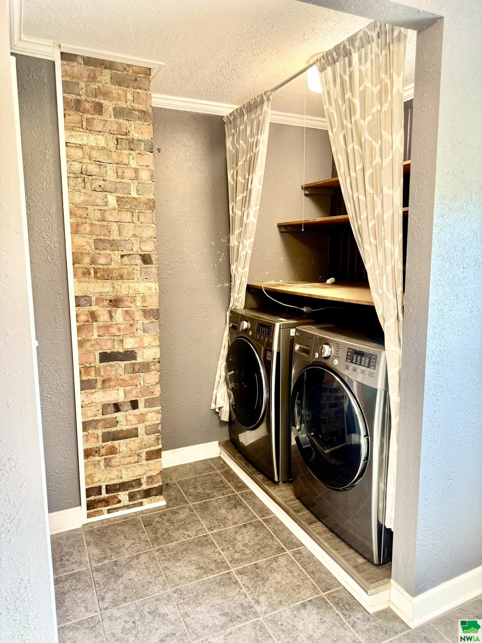 MLS #829482
