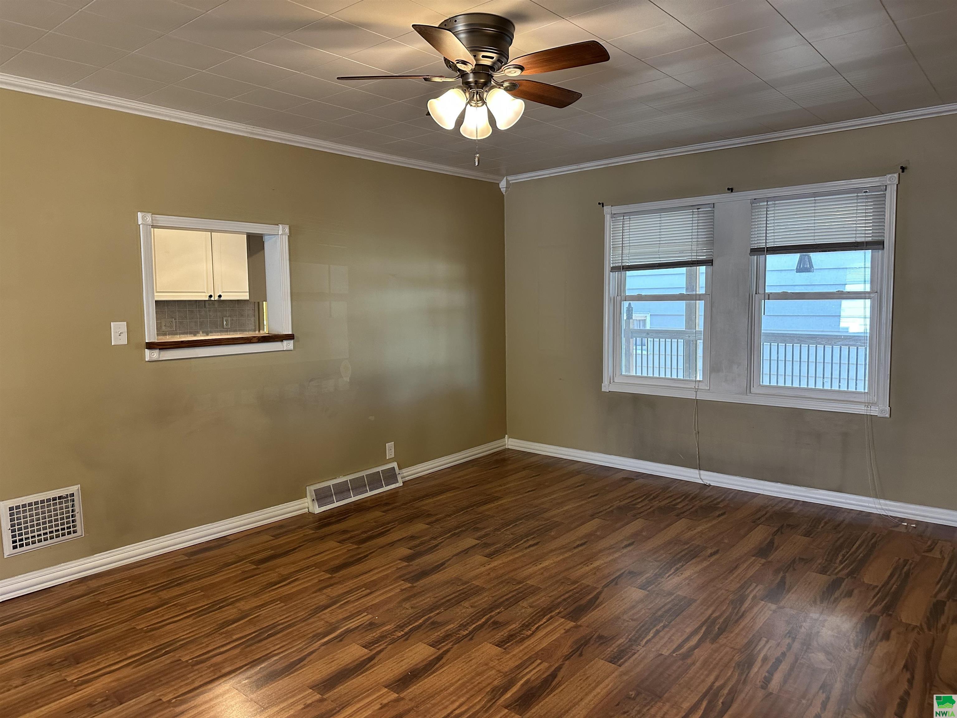 MLS #829489