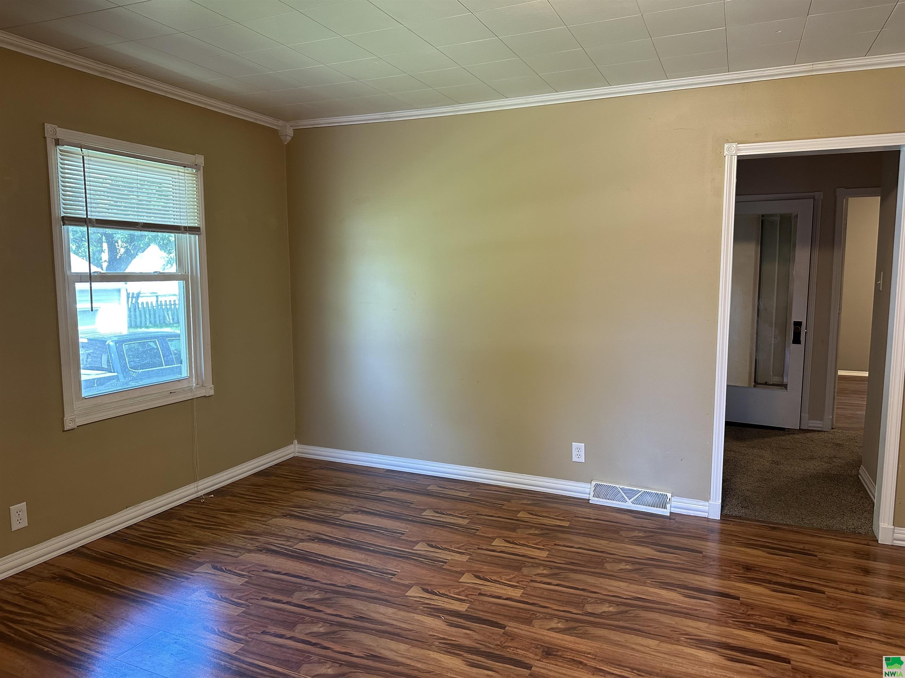 MLS #829489