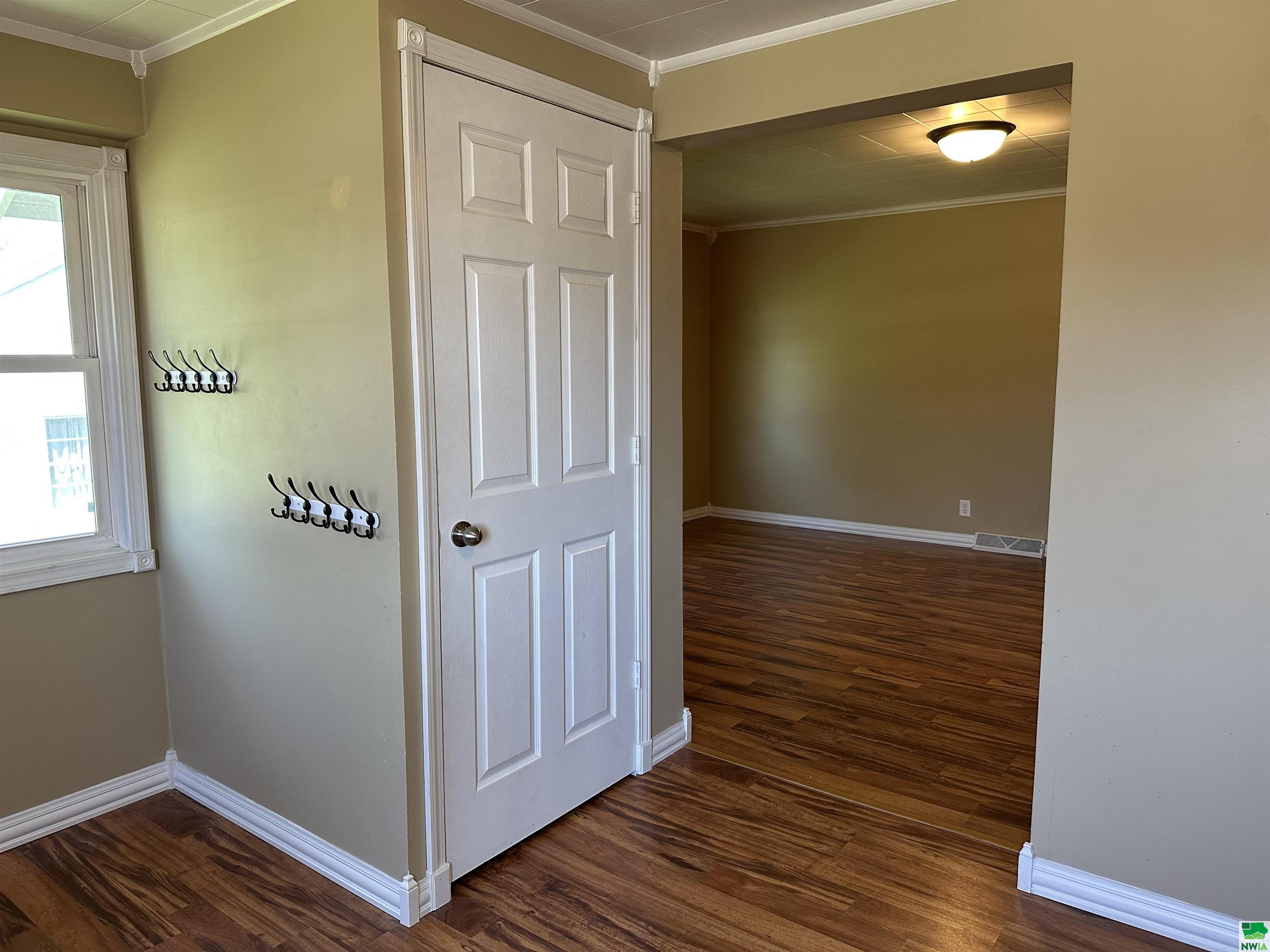 MLS #829489