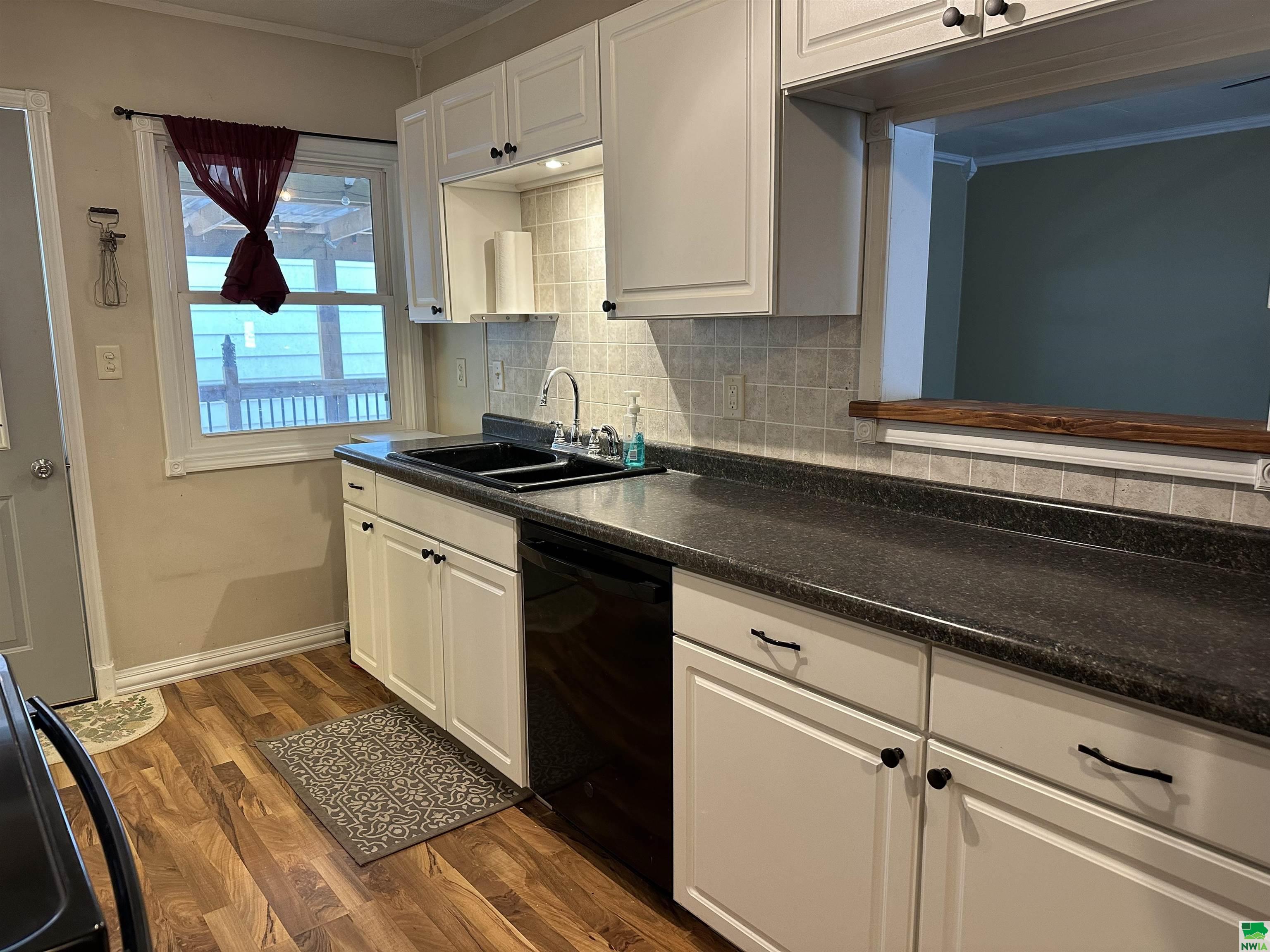 MLS #829489