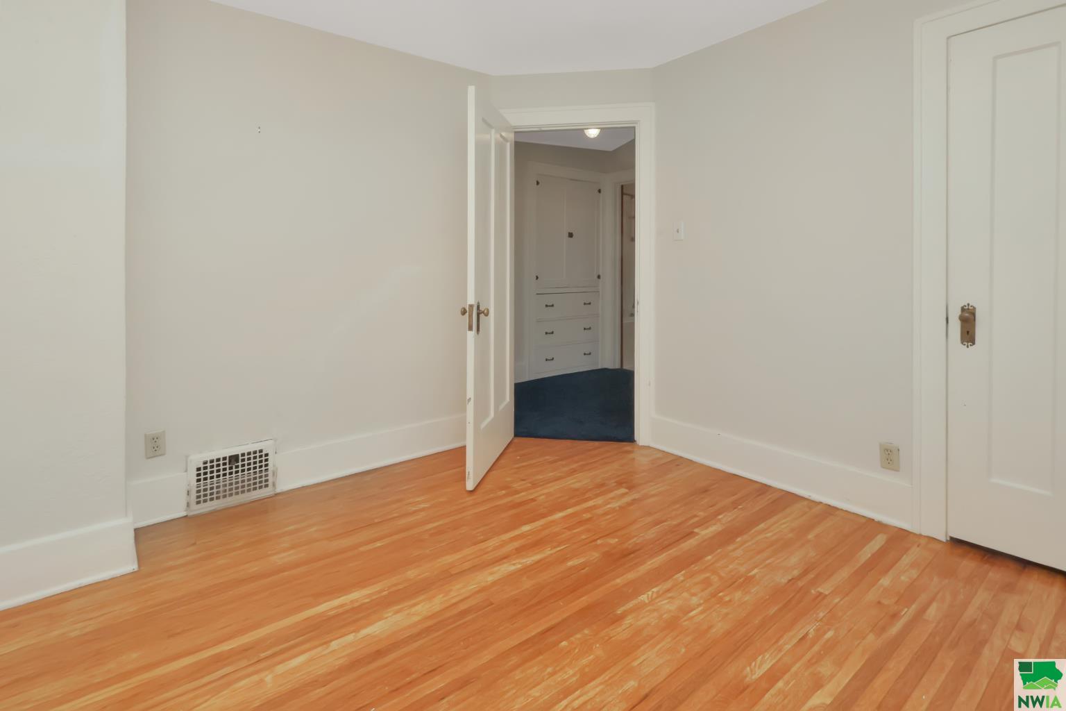 MLS #829492