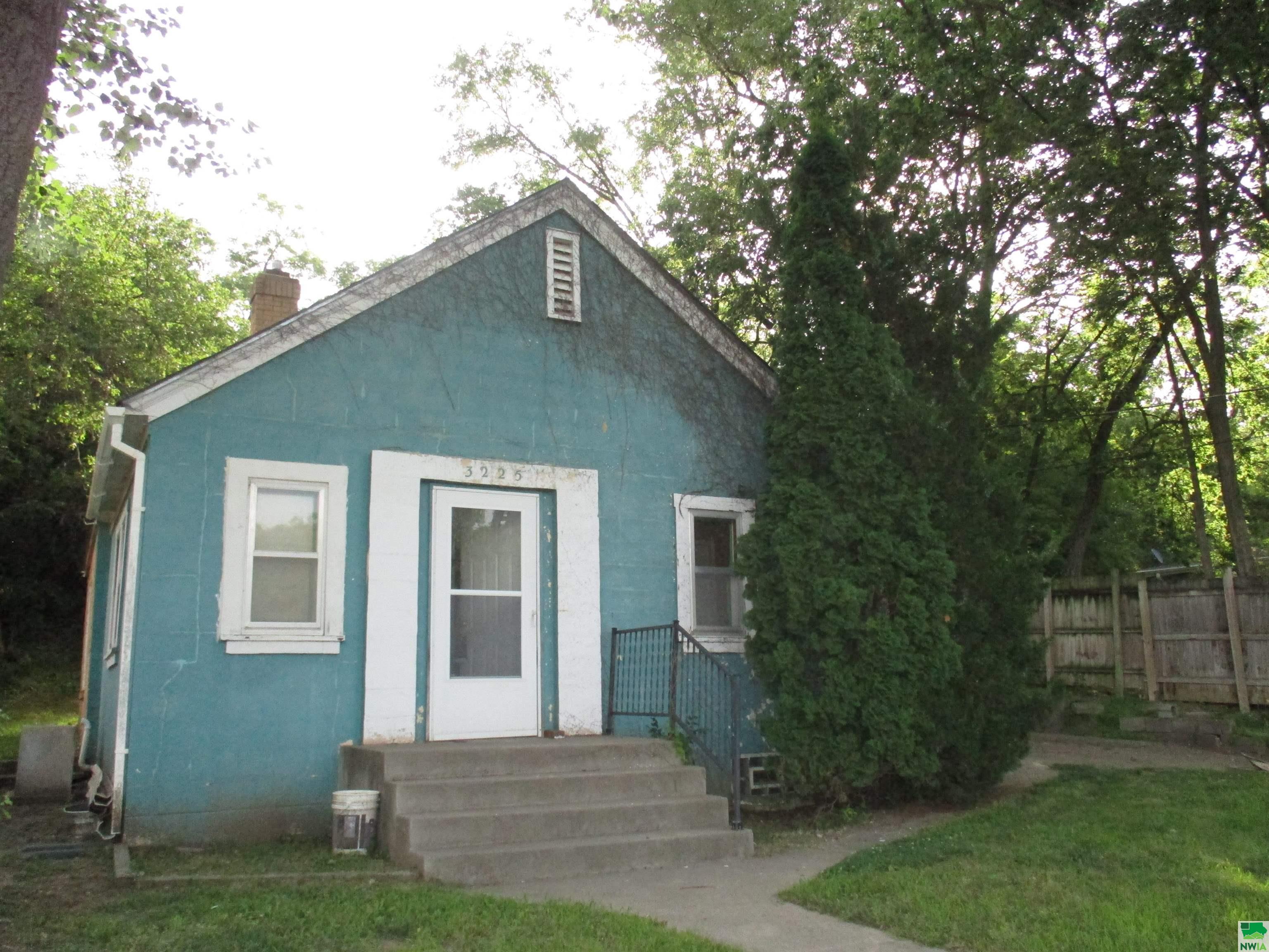 MLS #829493