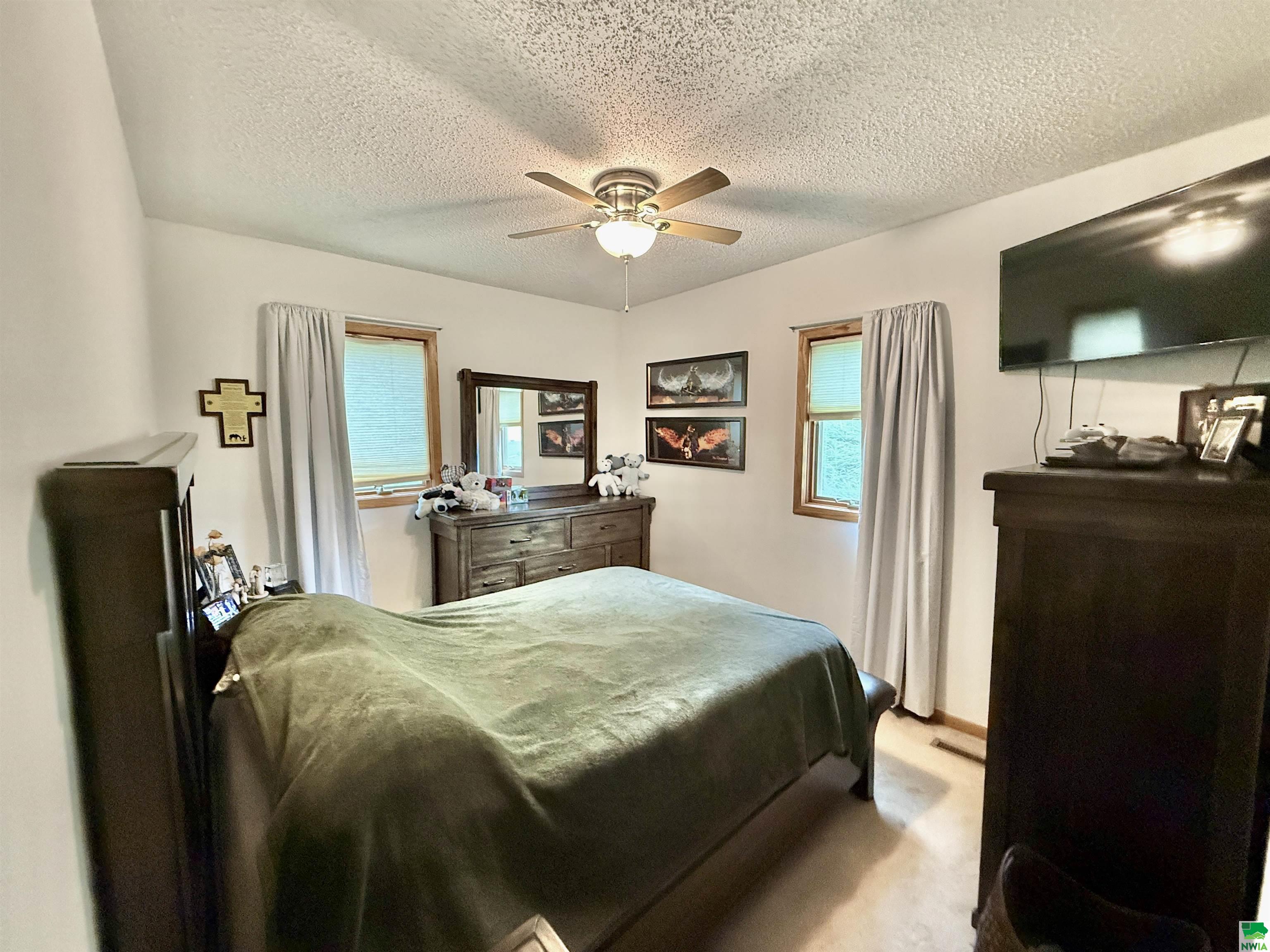 MLS #829496
