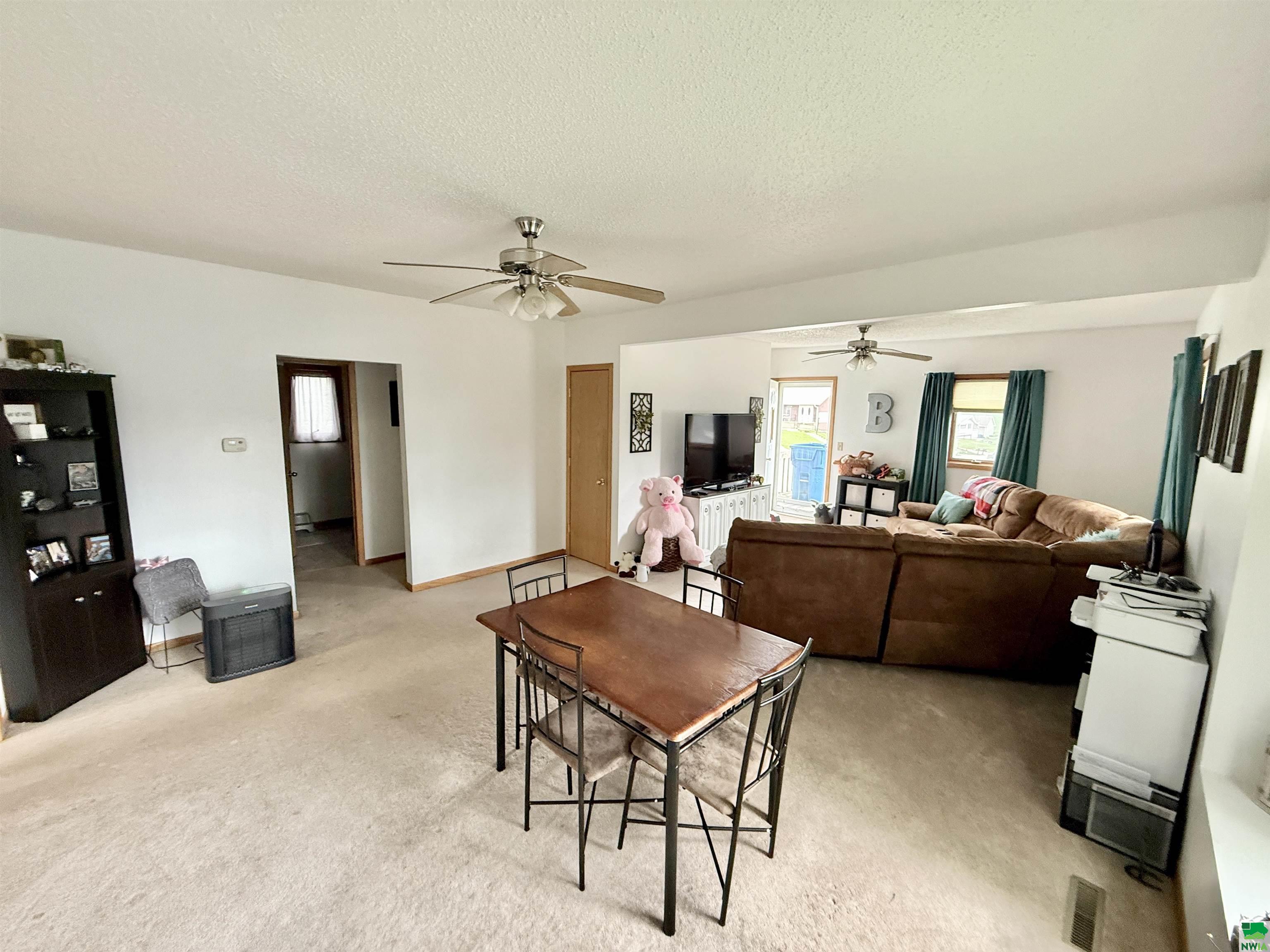MLS #829496