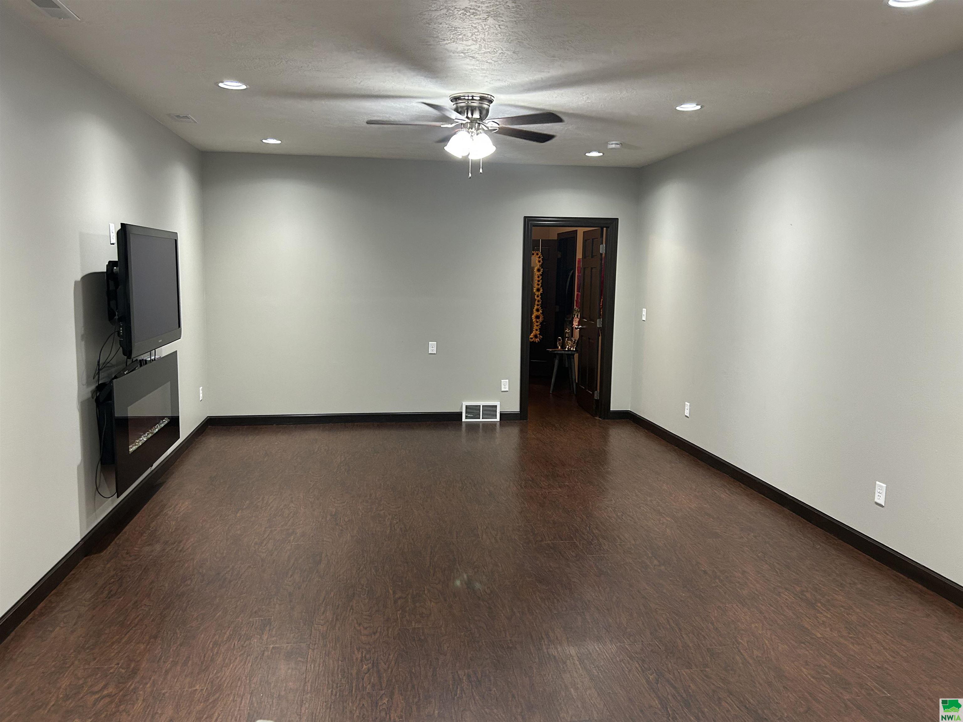 MLS #829517