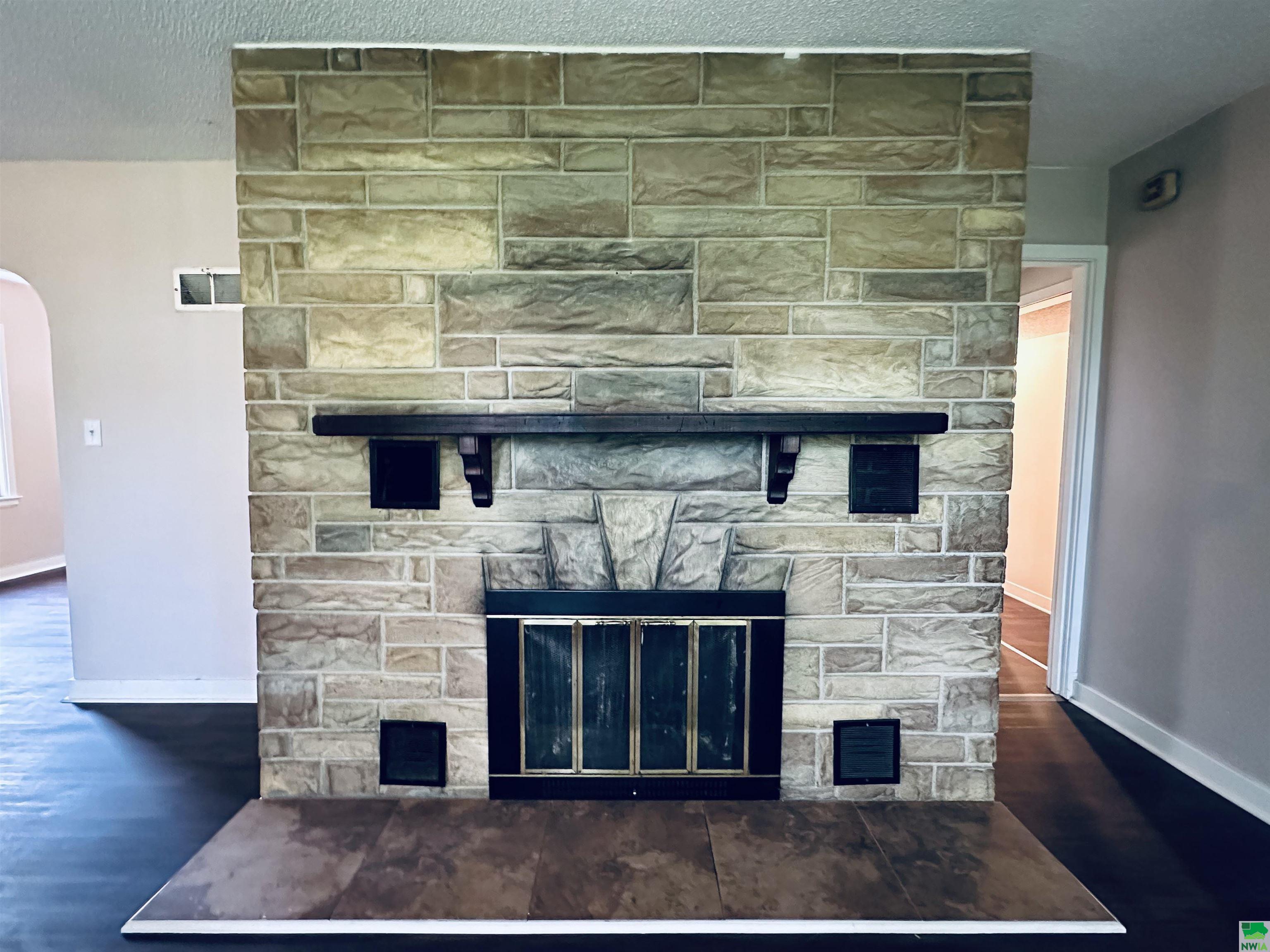 MLS #829526