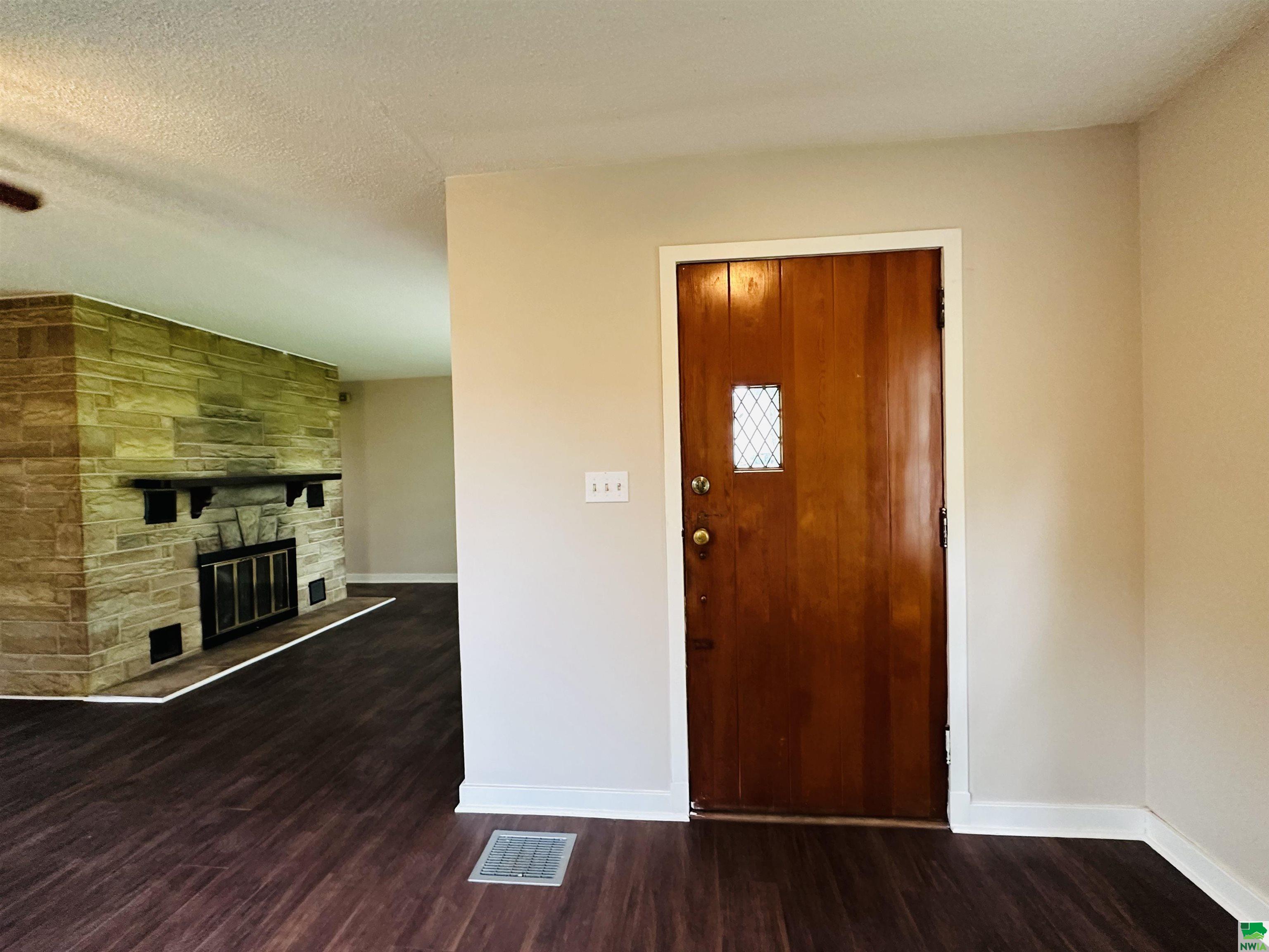 MLS #829526
