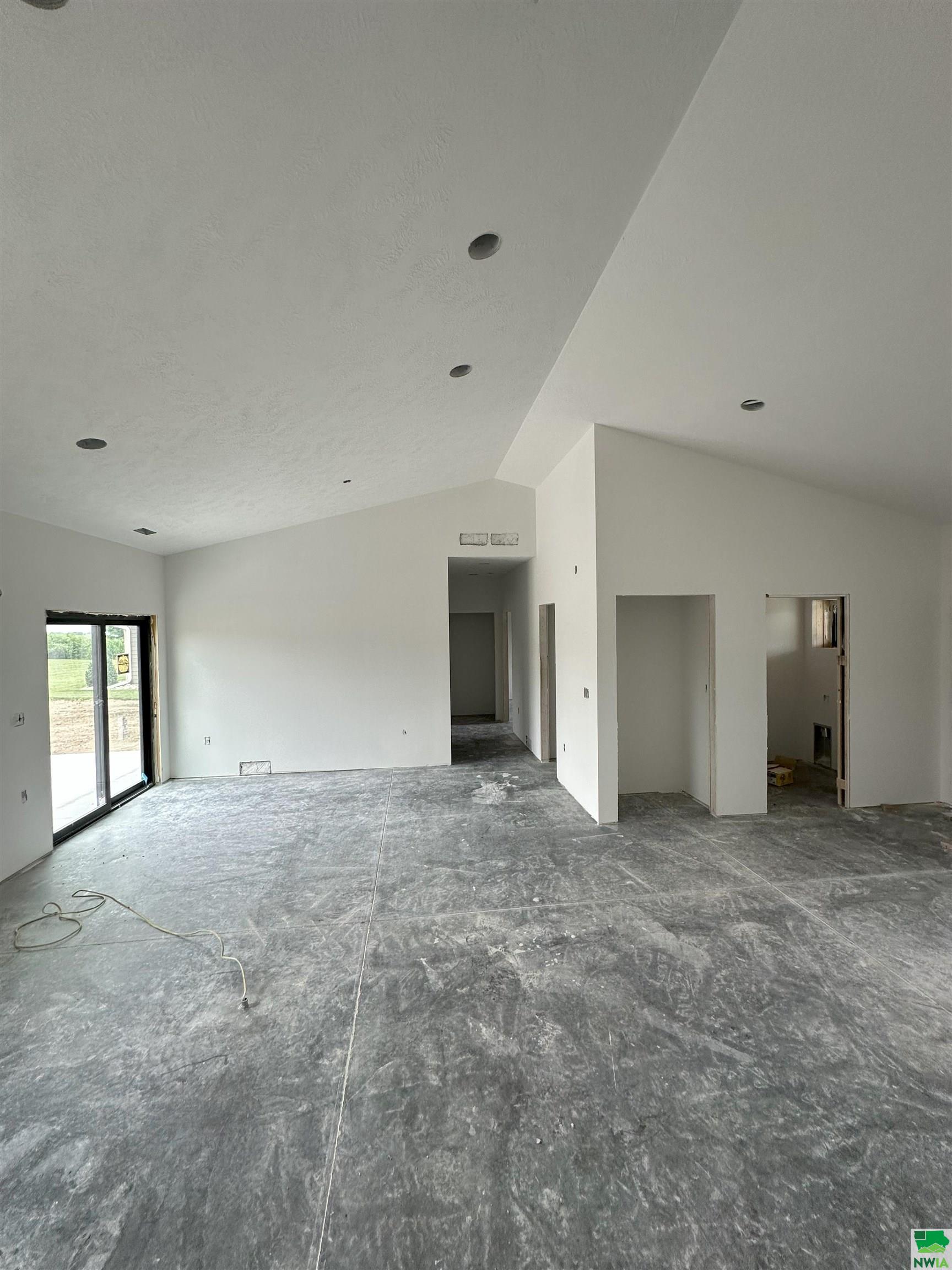 MLS #829527