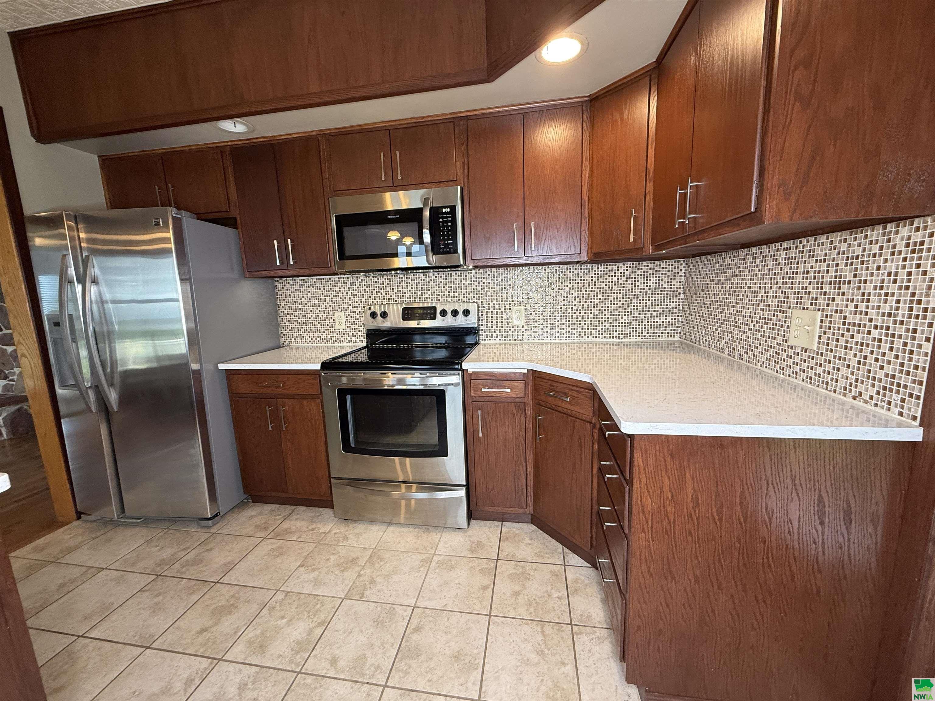 MLS #829530