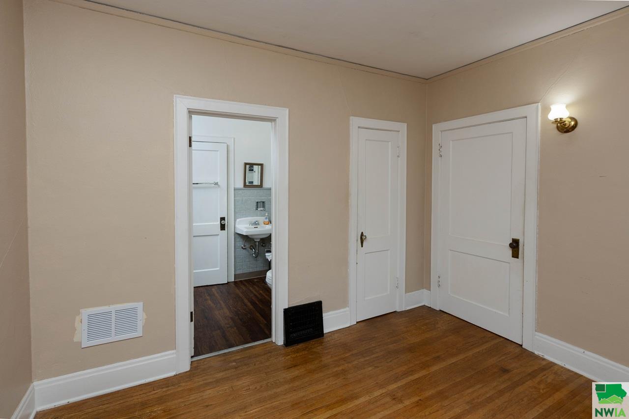 MLS #829533