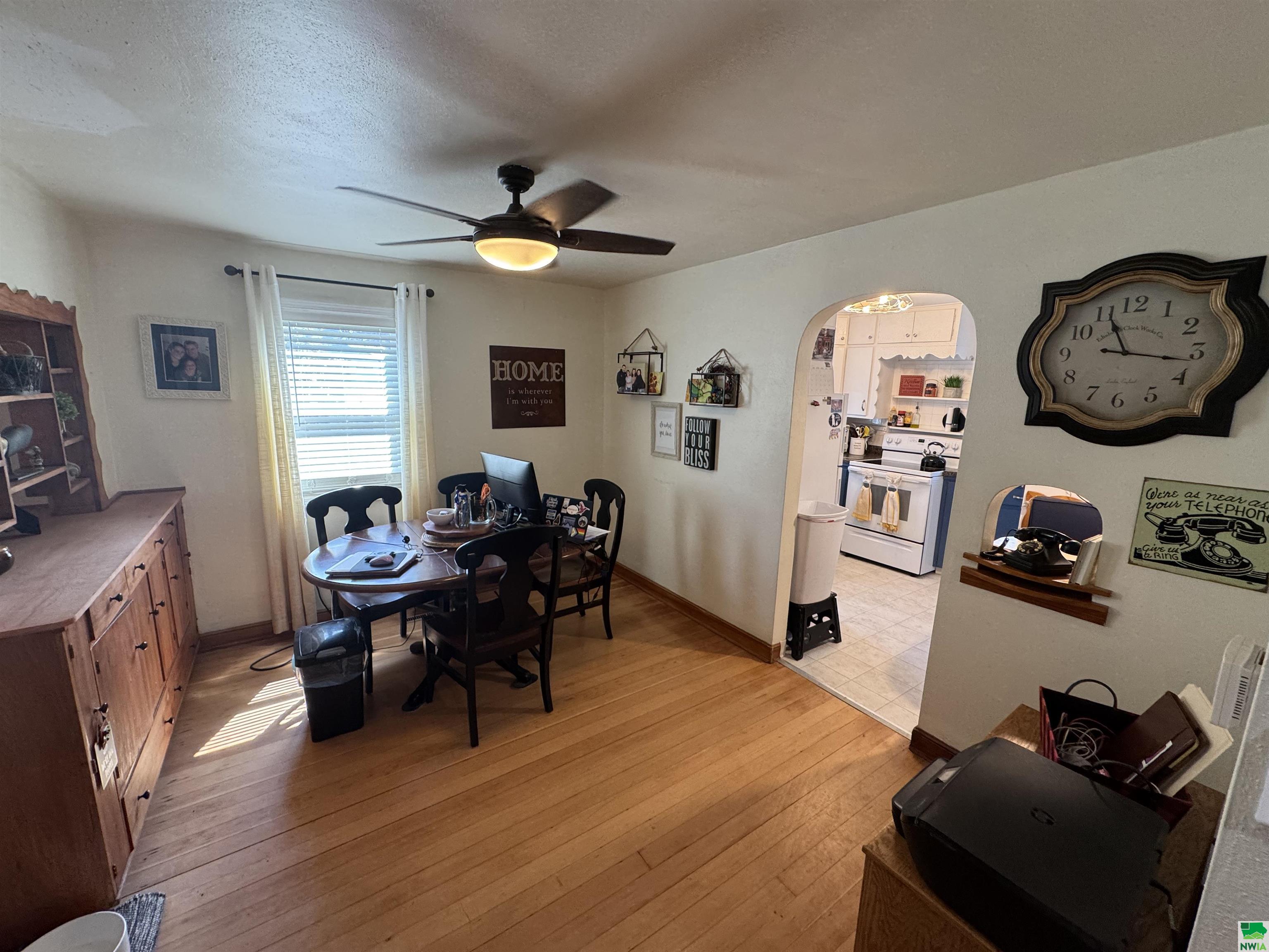 MLS #829544