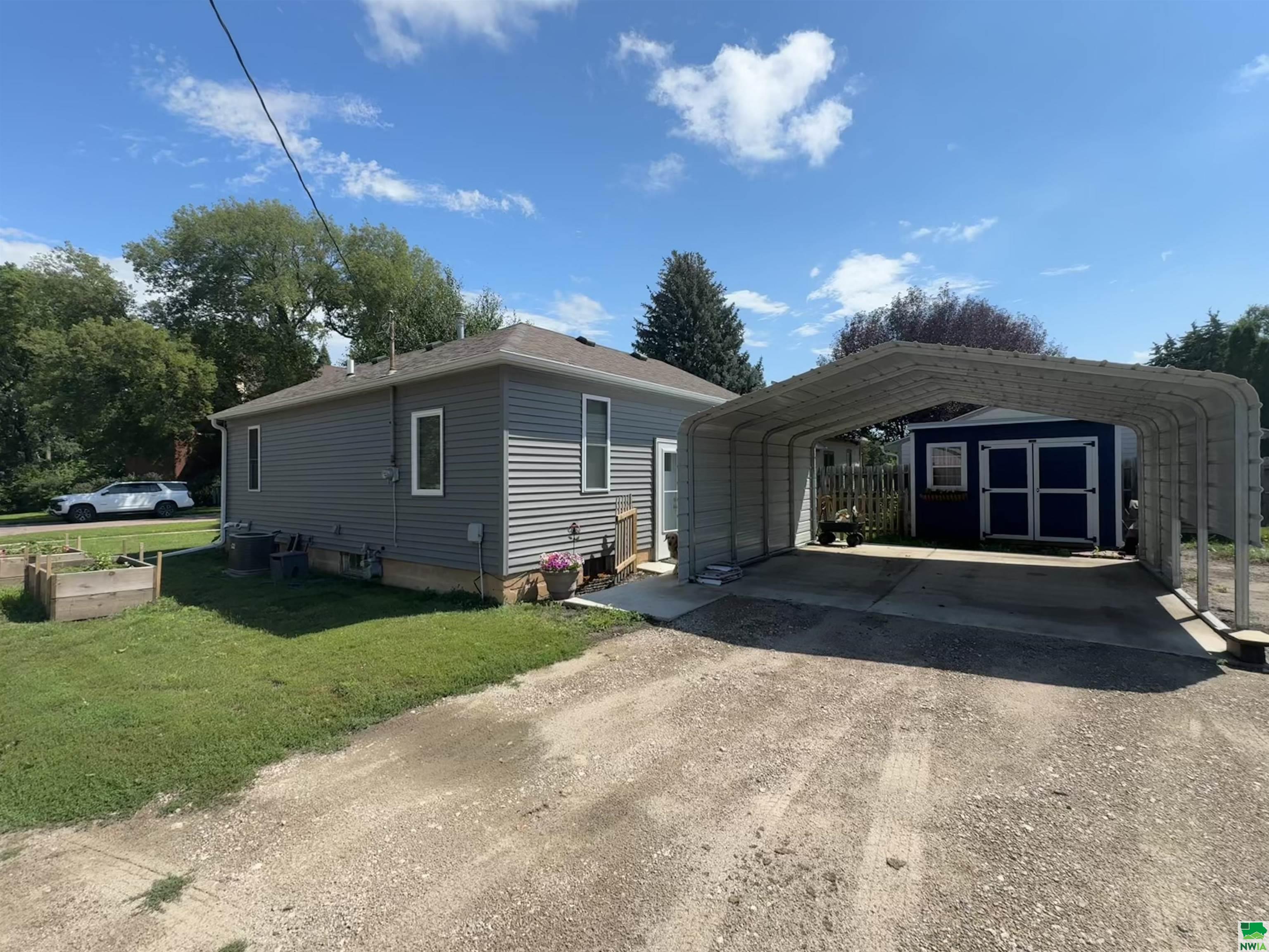 MLS #829544