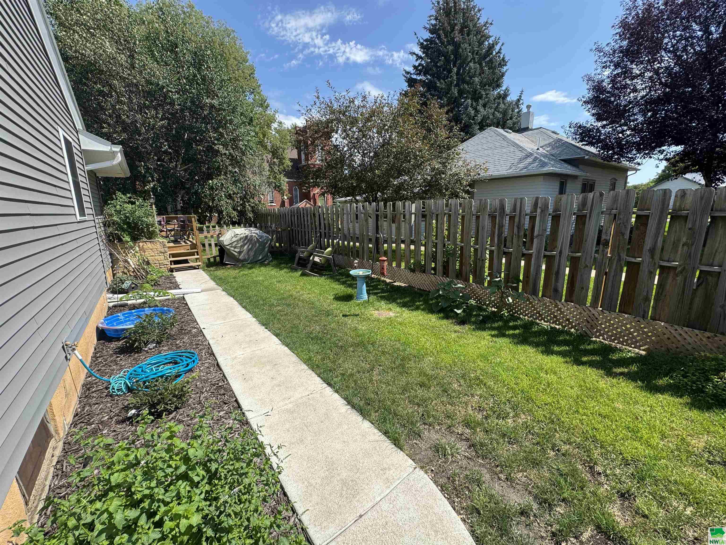 MLS #829544