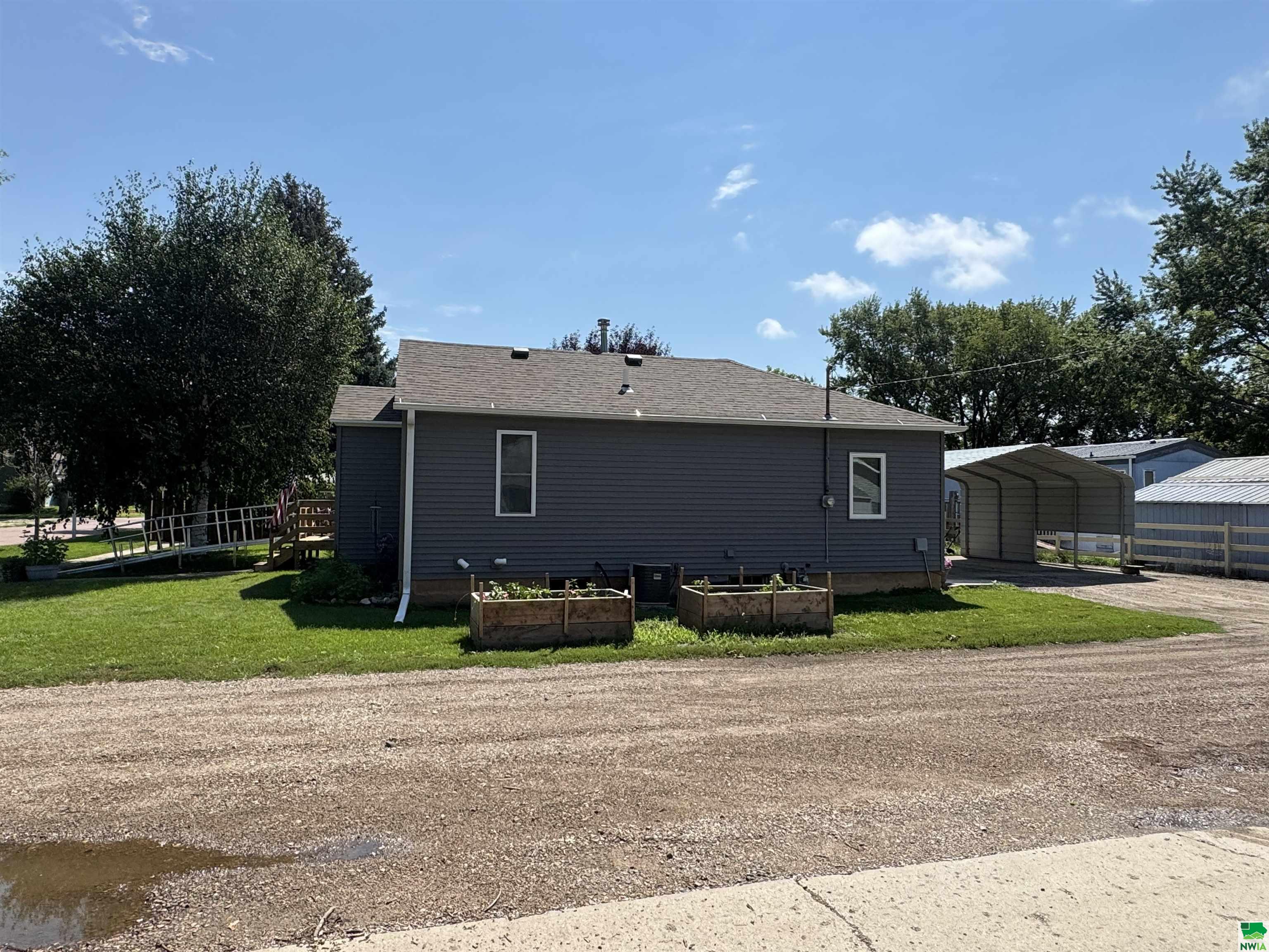 MLS #829544