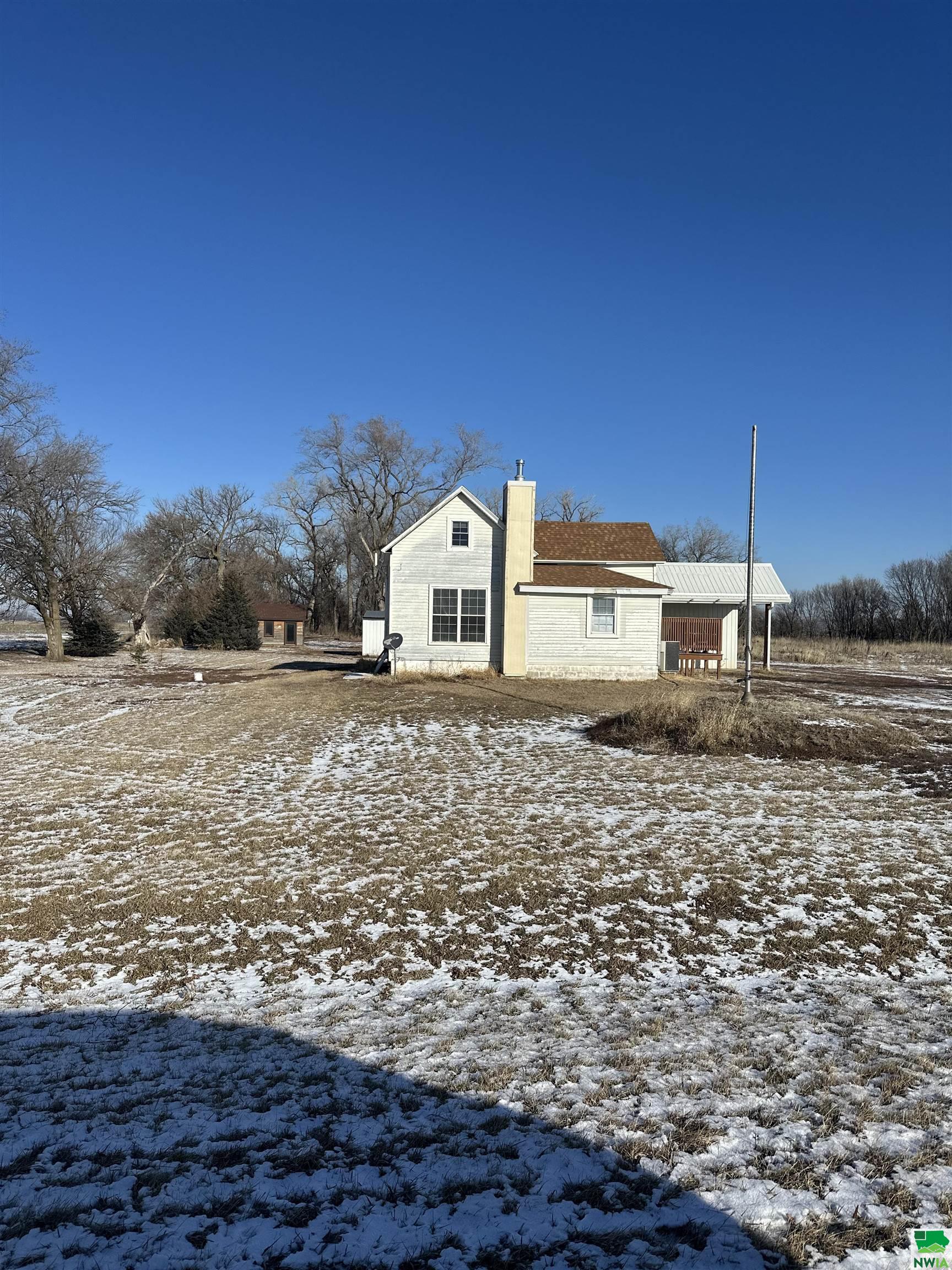 48052 328, Elk Point, SD 57025 