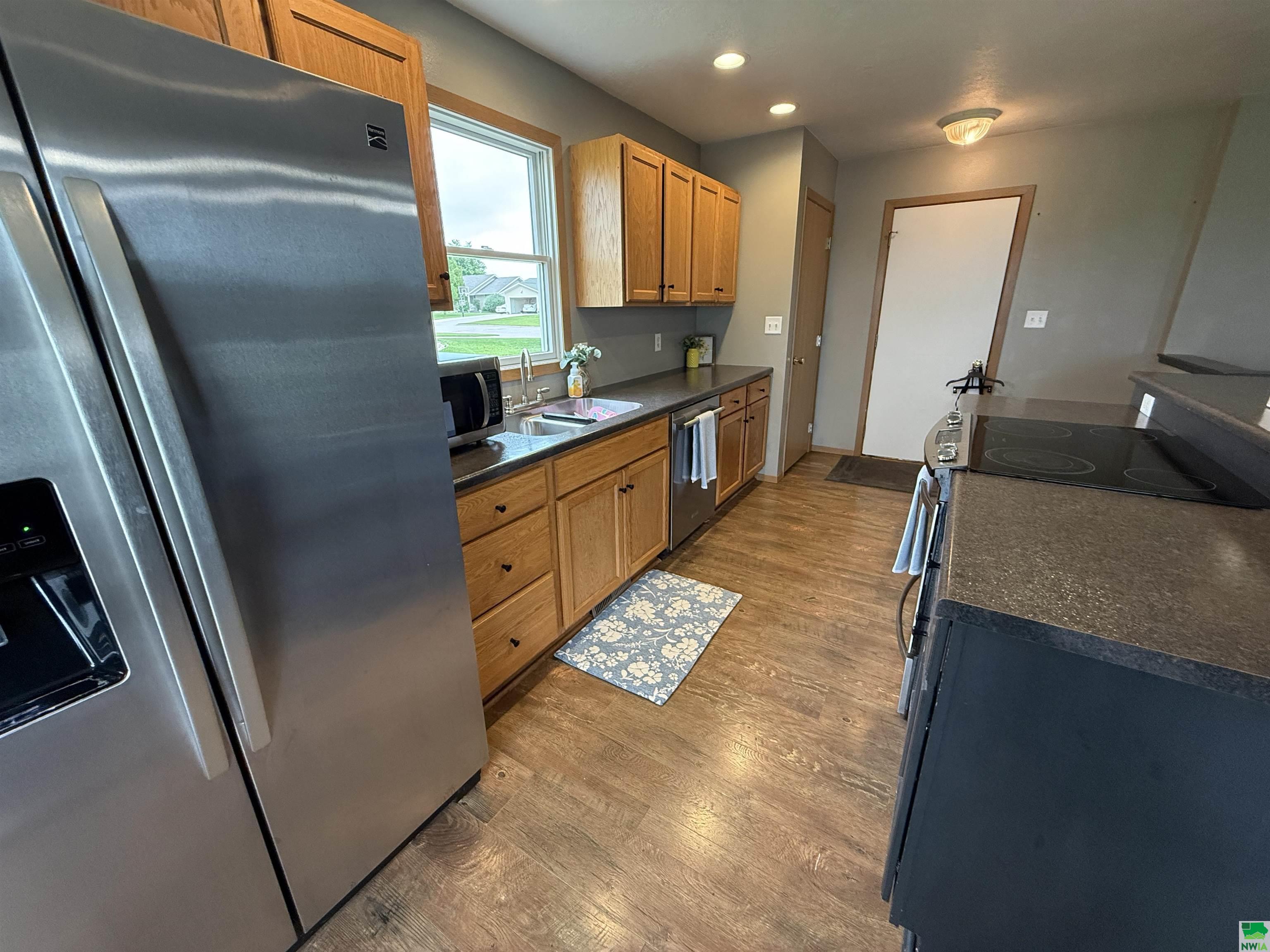 MLS #829549