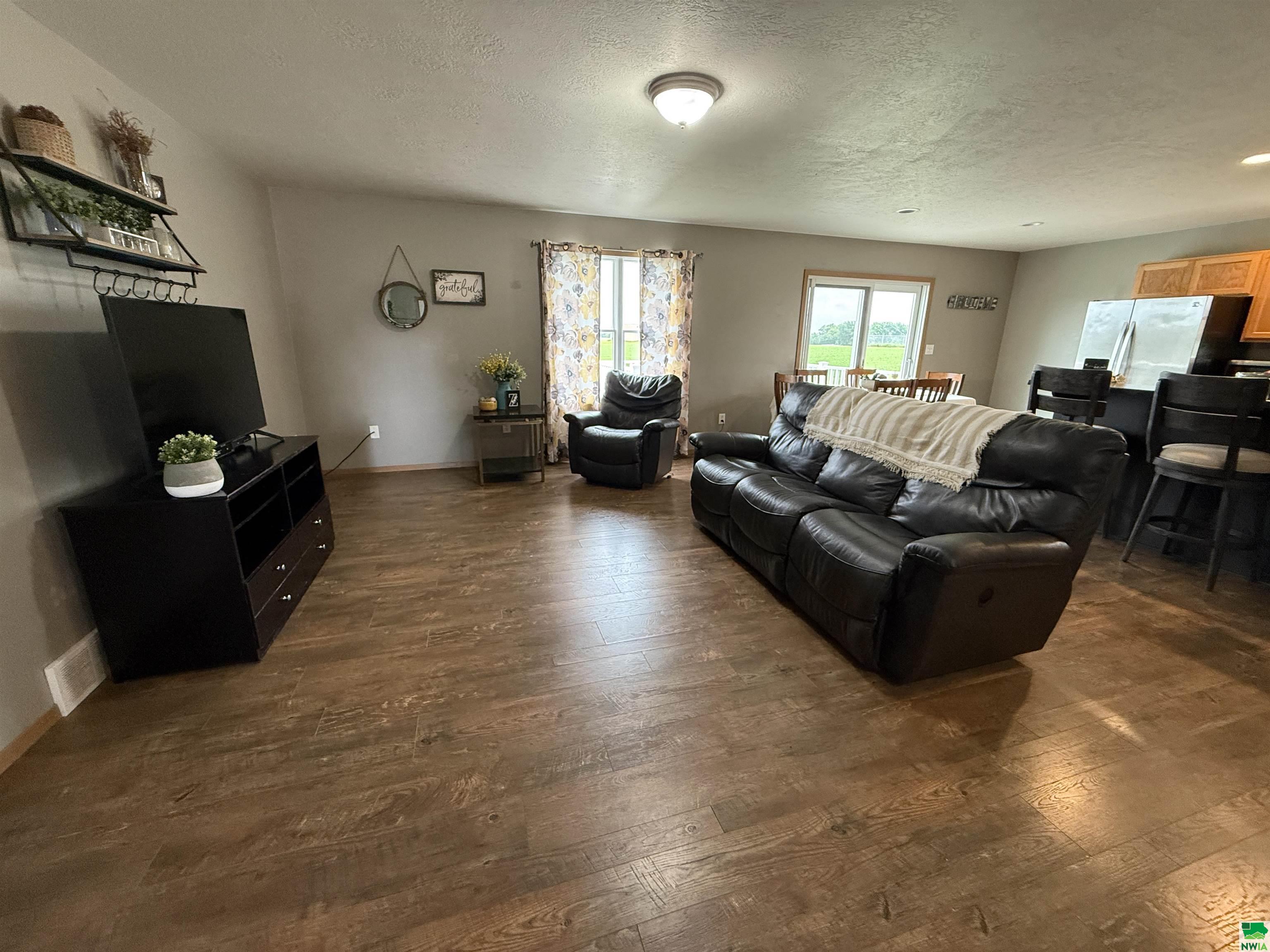 MLS #829549