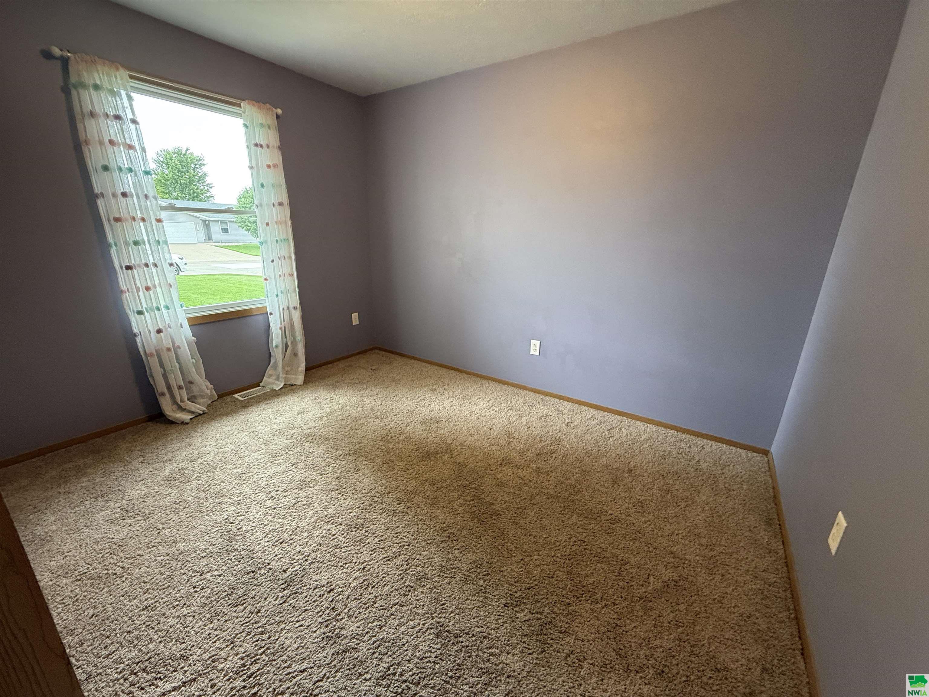 MLS #829549
