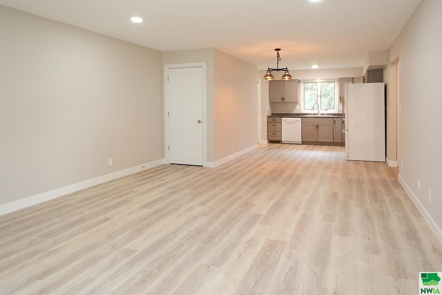 MLS #829551