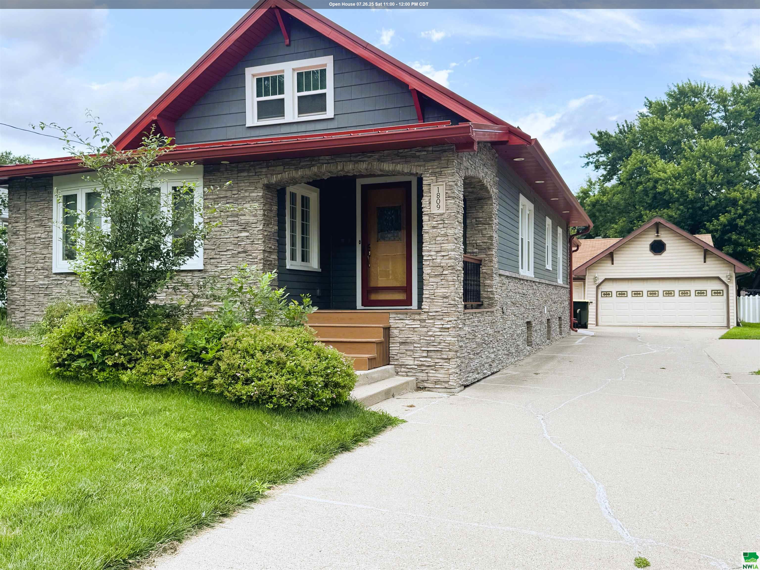 1809 31st  St, Sioux City, IA 51104 