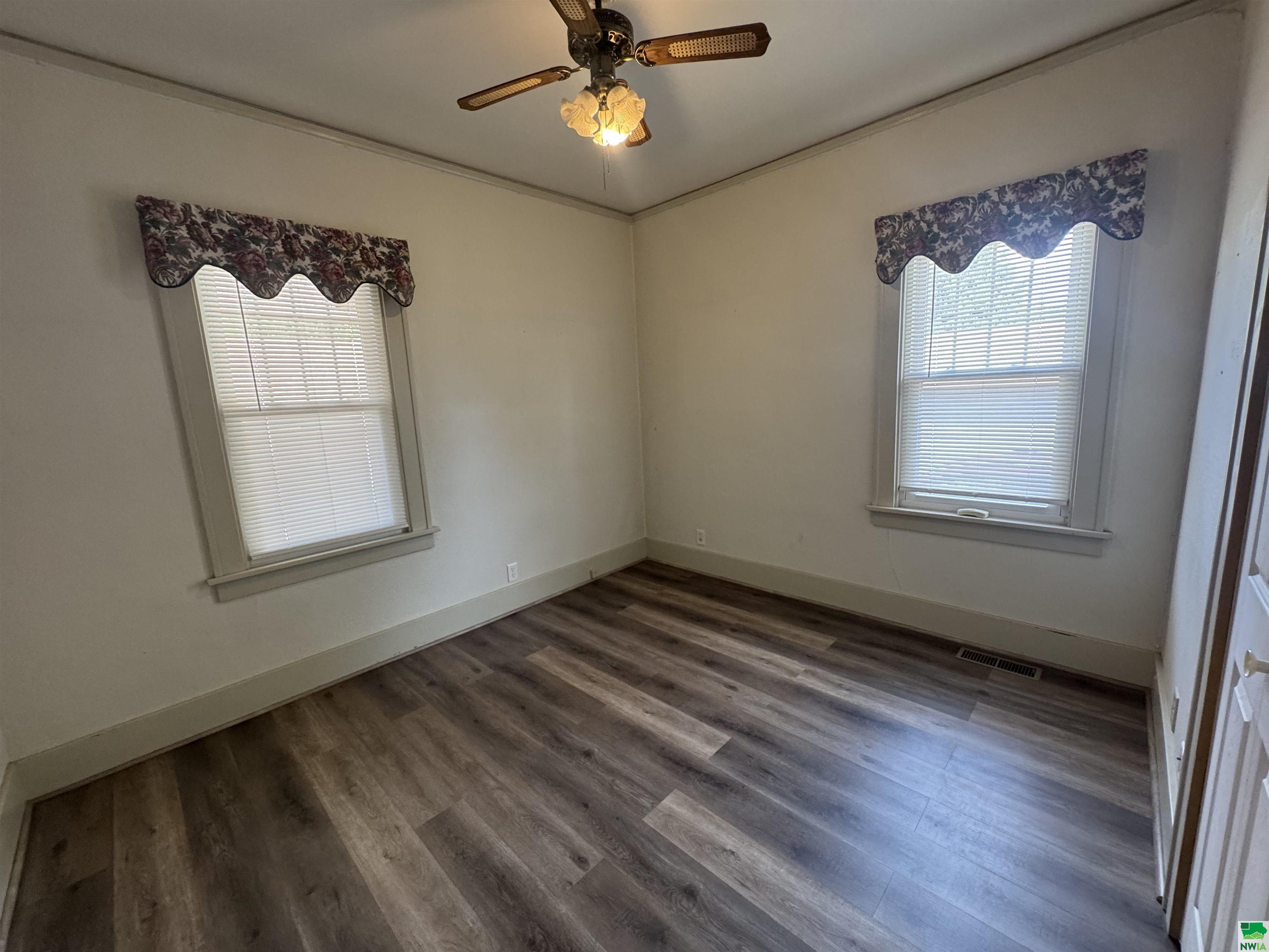 MLS #829555