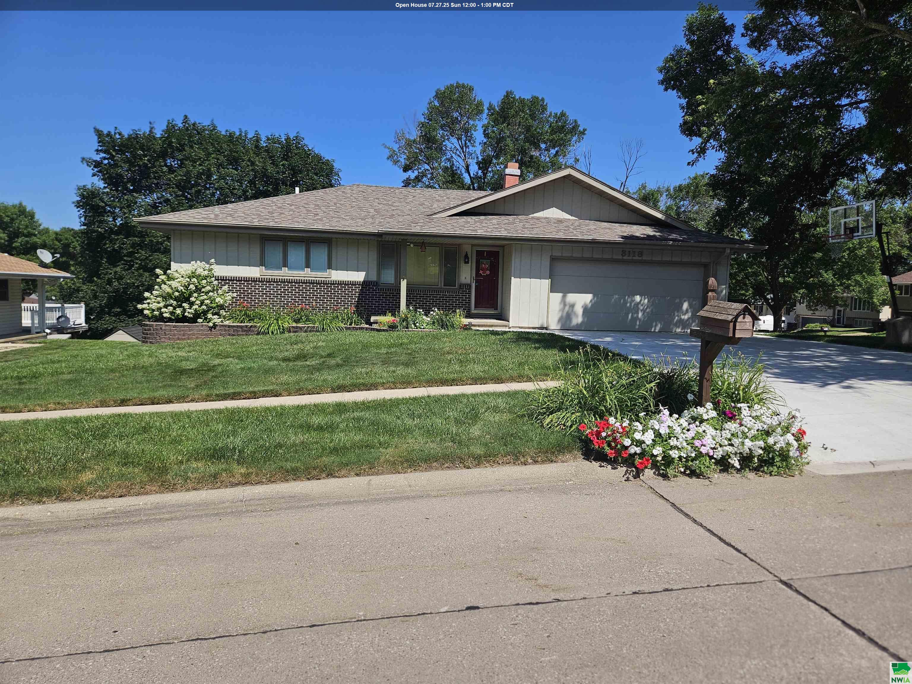 3118 Cedar Street S, Sioux City, IA 51106 