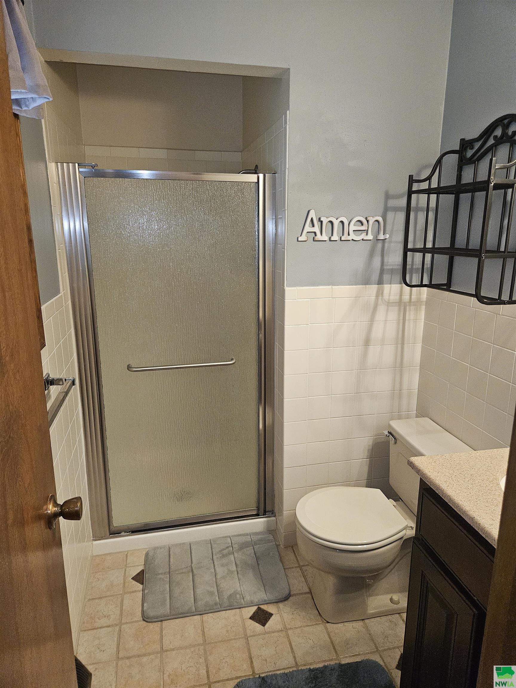 MLS #829560