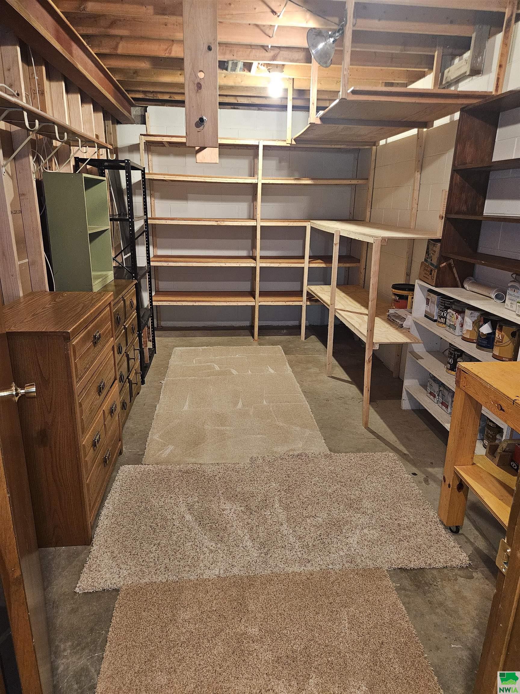 MLS #829560