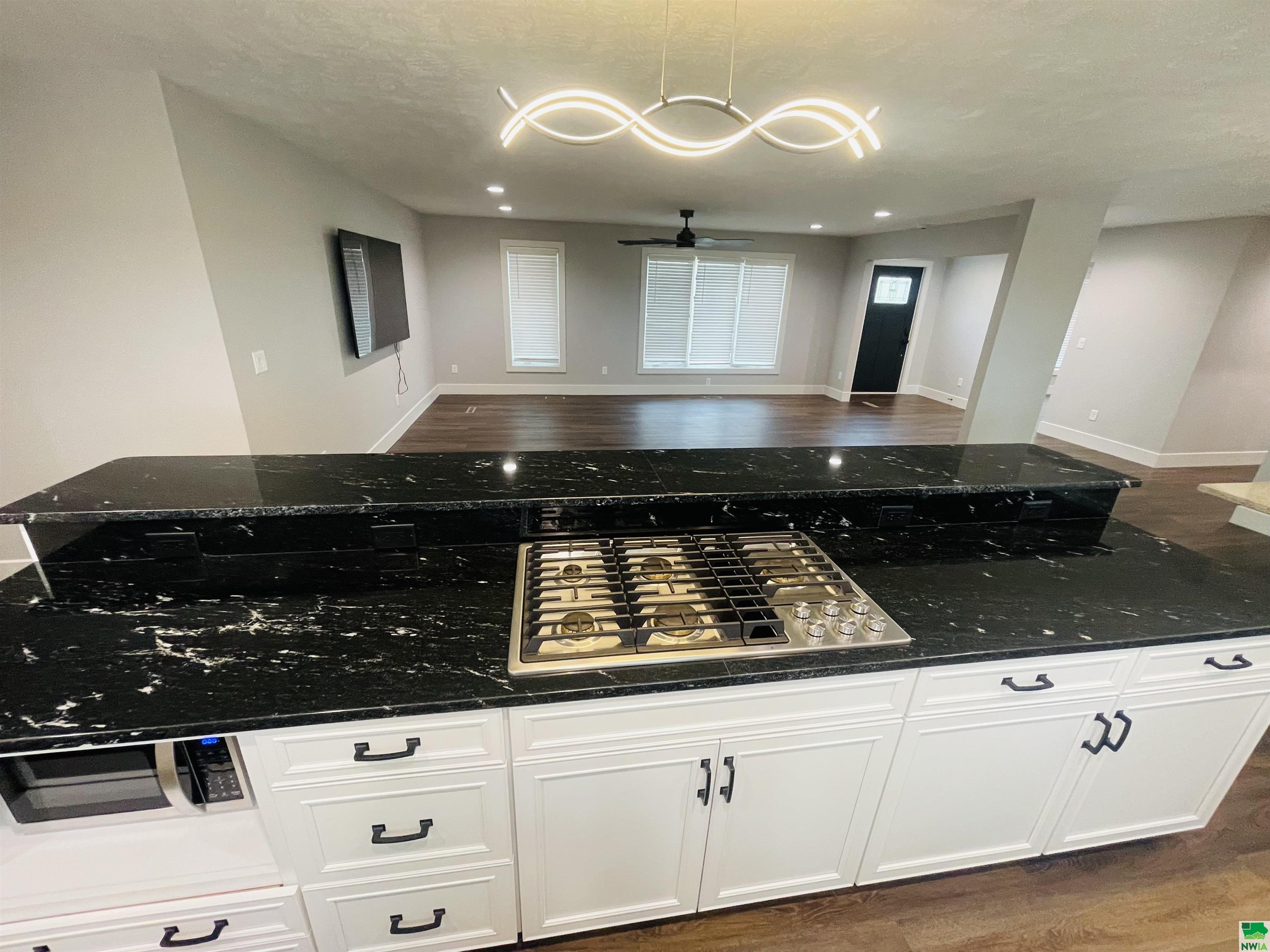 MLS #829568