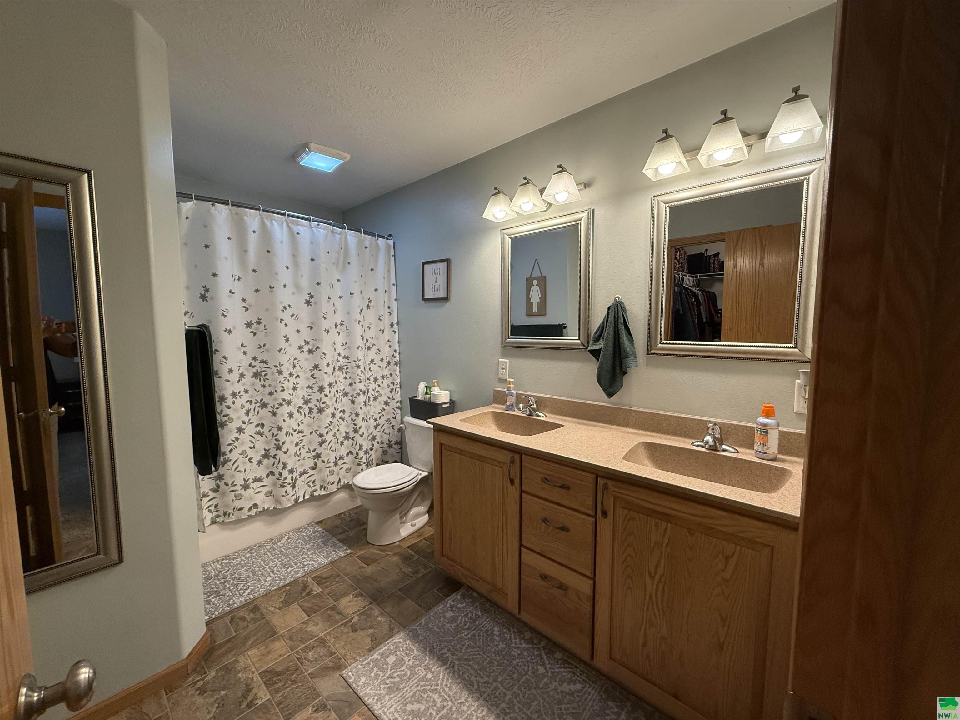 MLS #829572