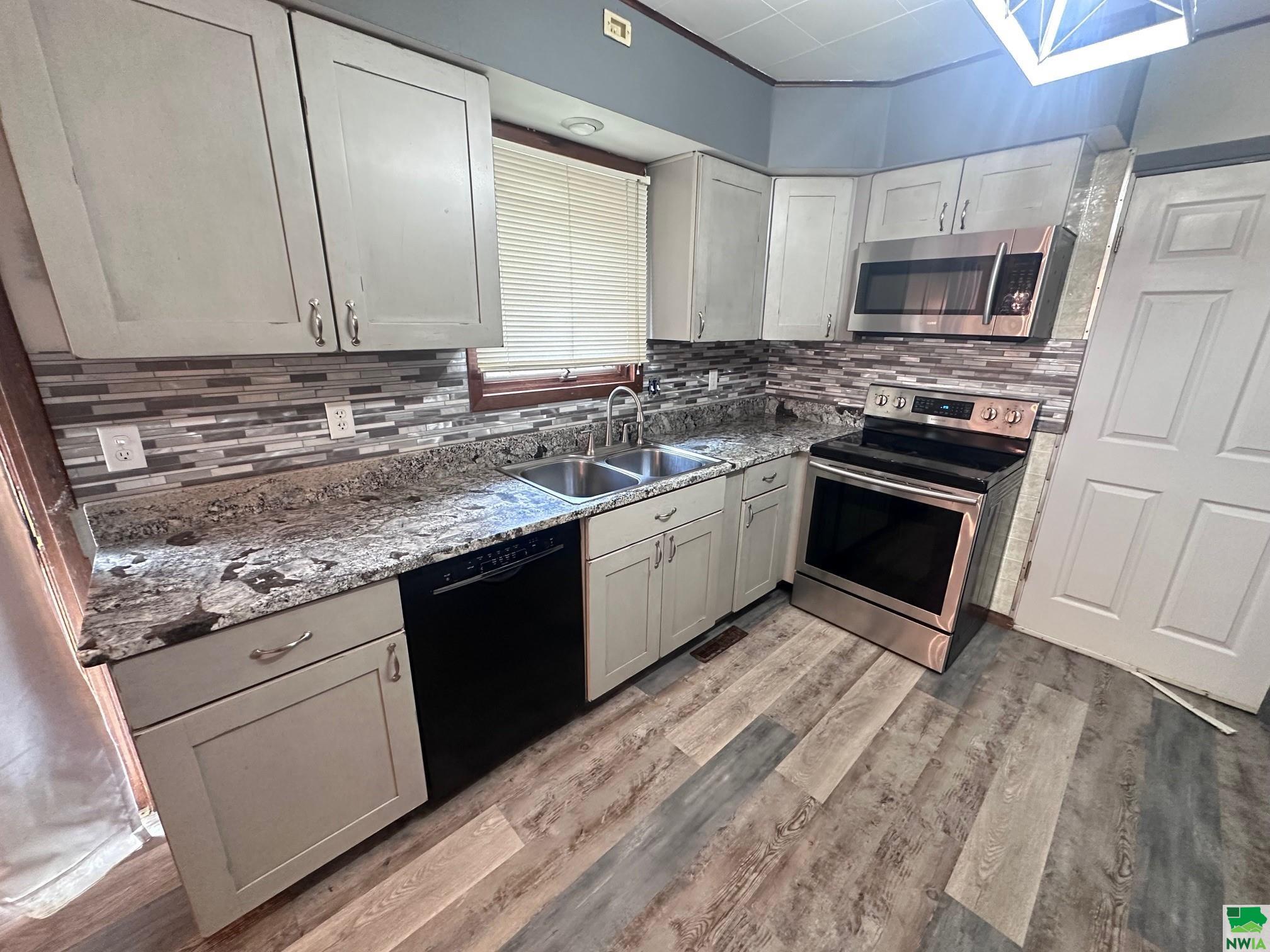 MLS #829573