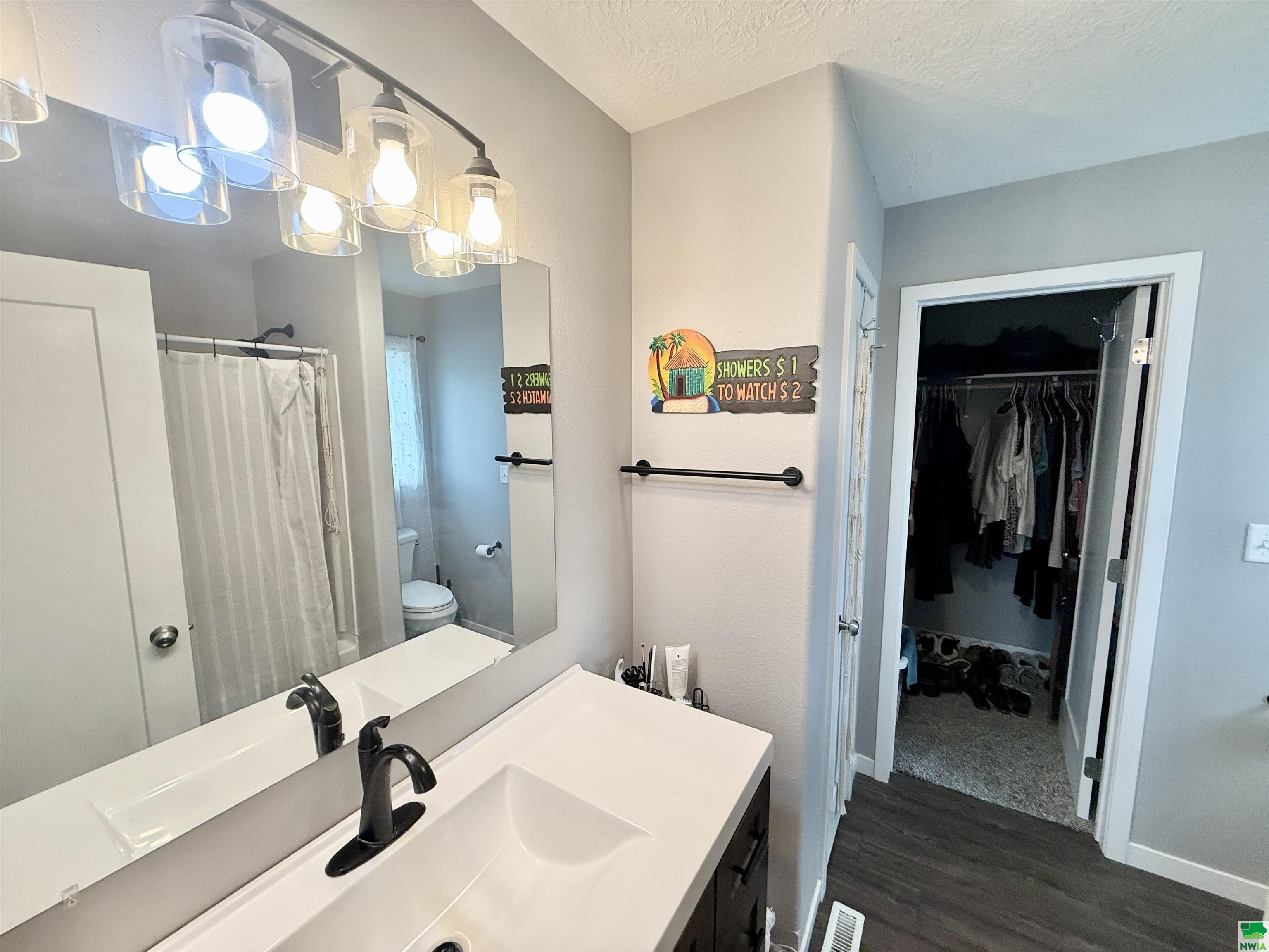 MLS #829574