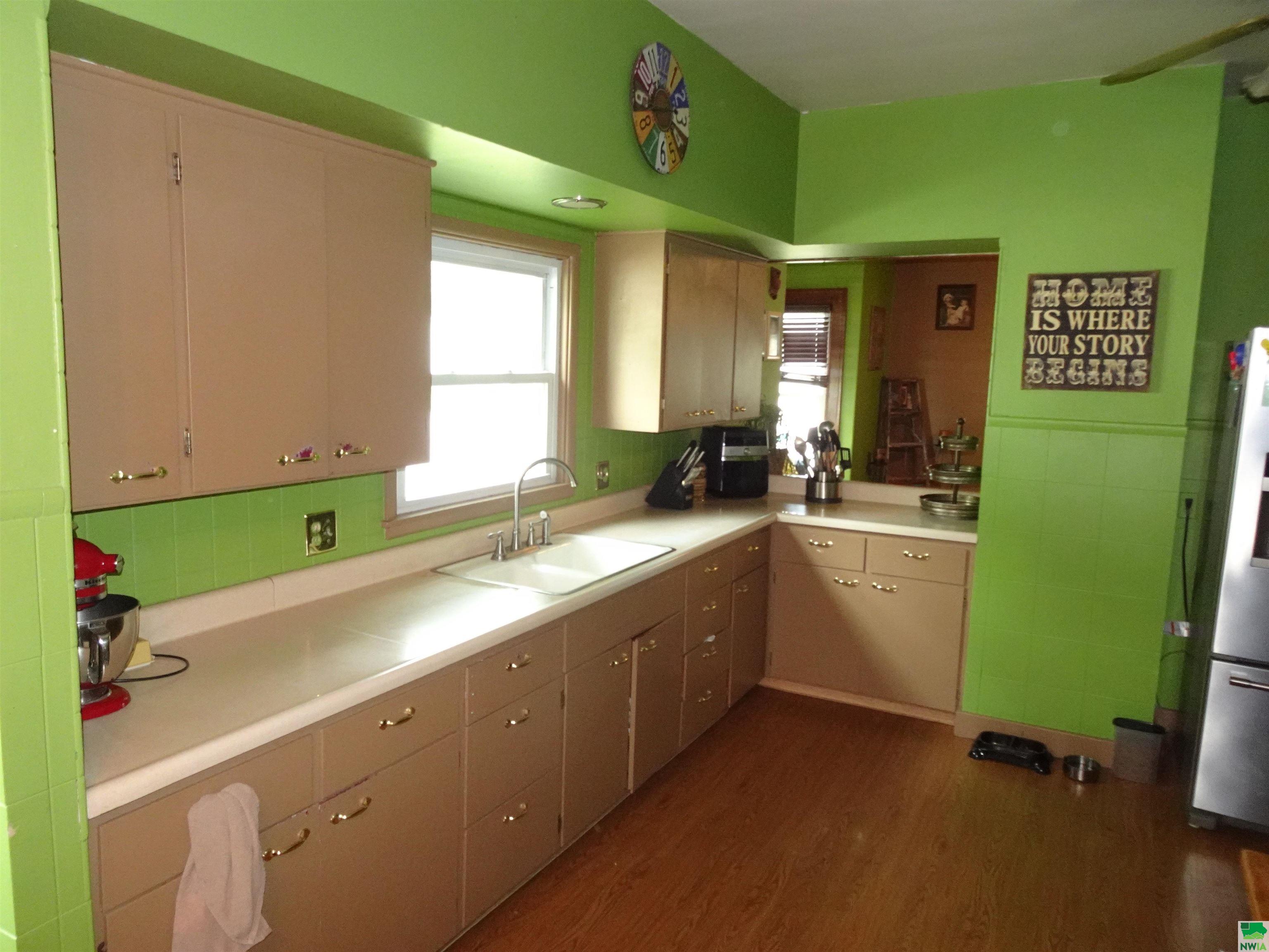 MLS #829580