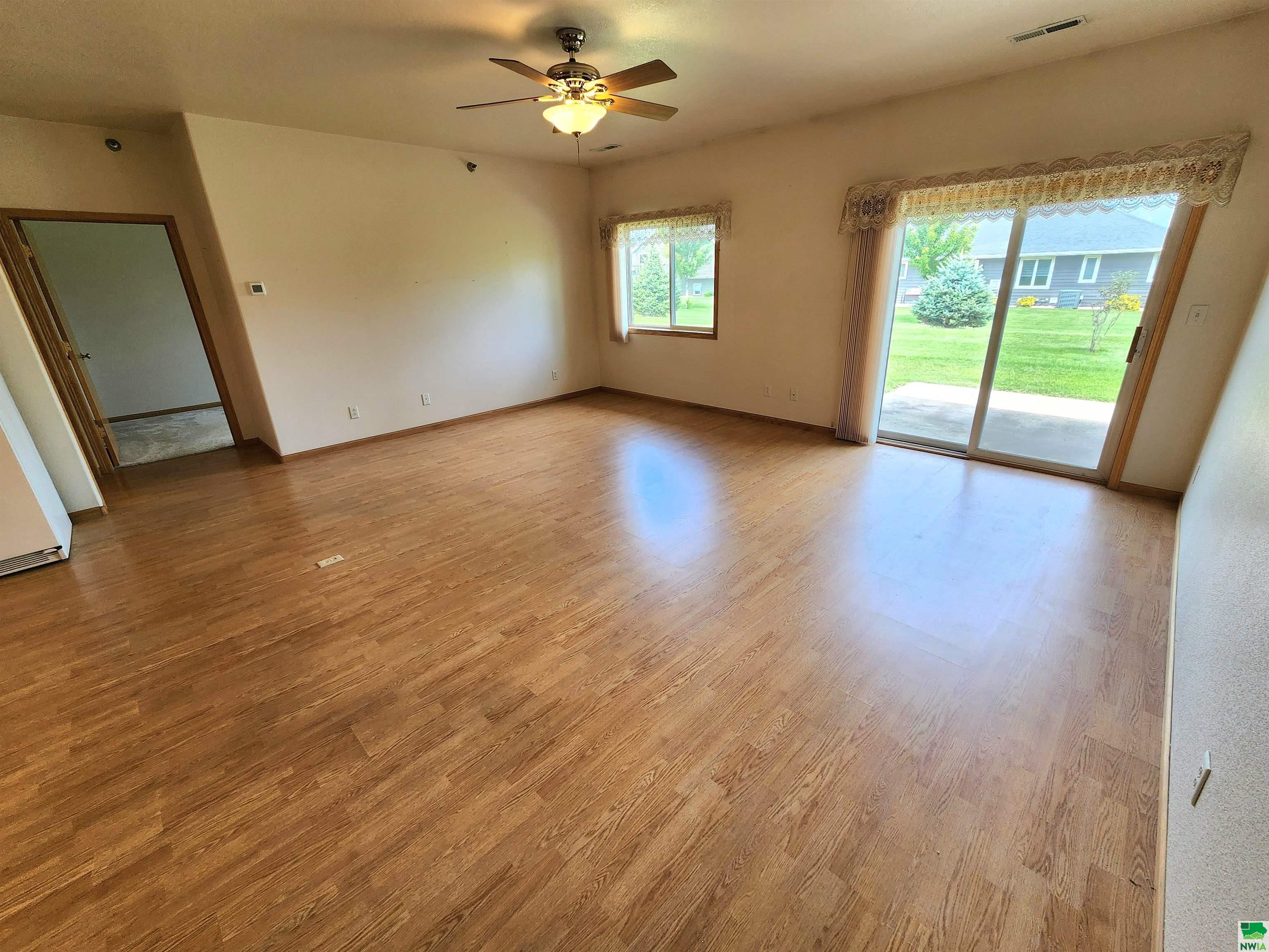 MLS #829584