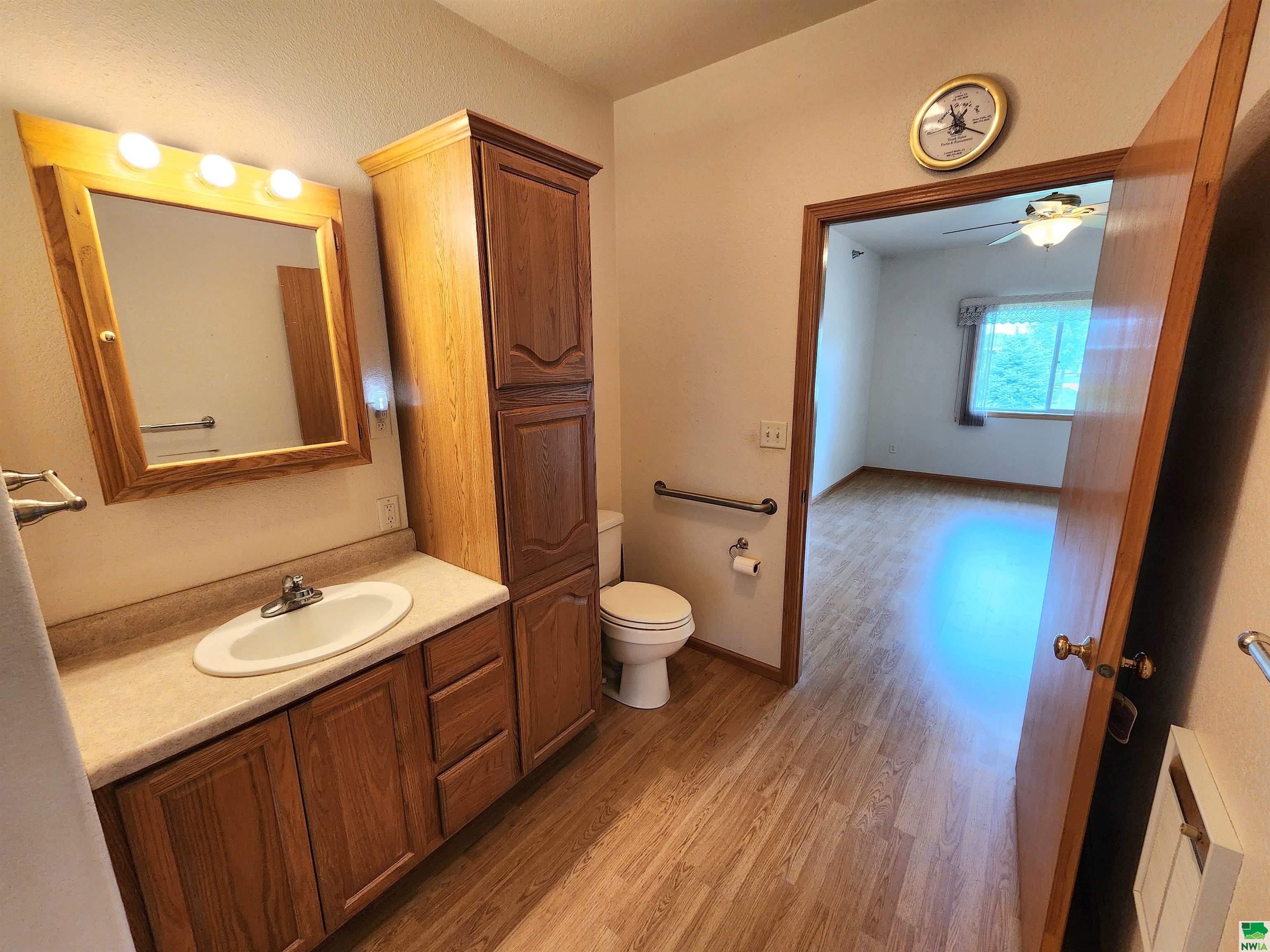 MLS #829584