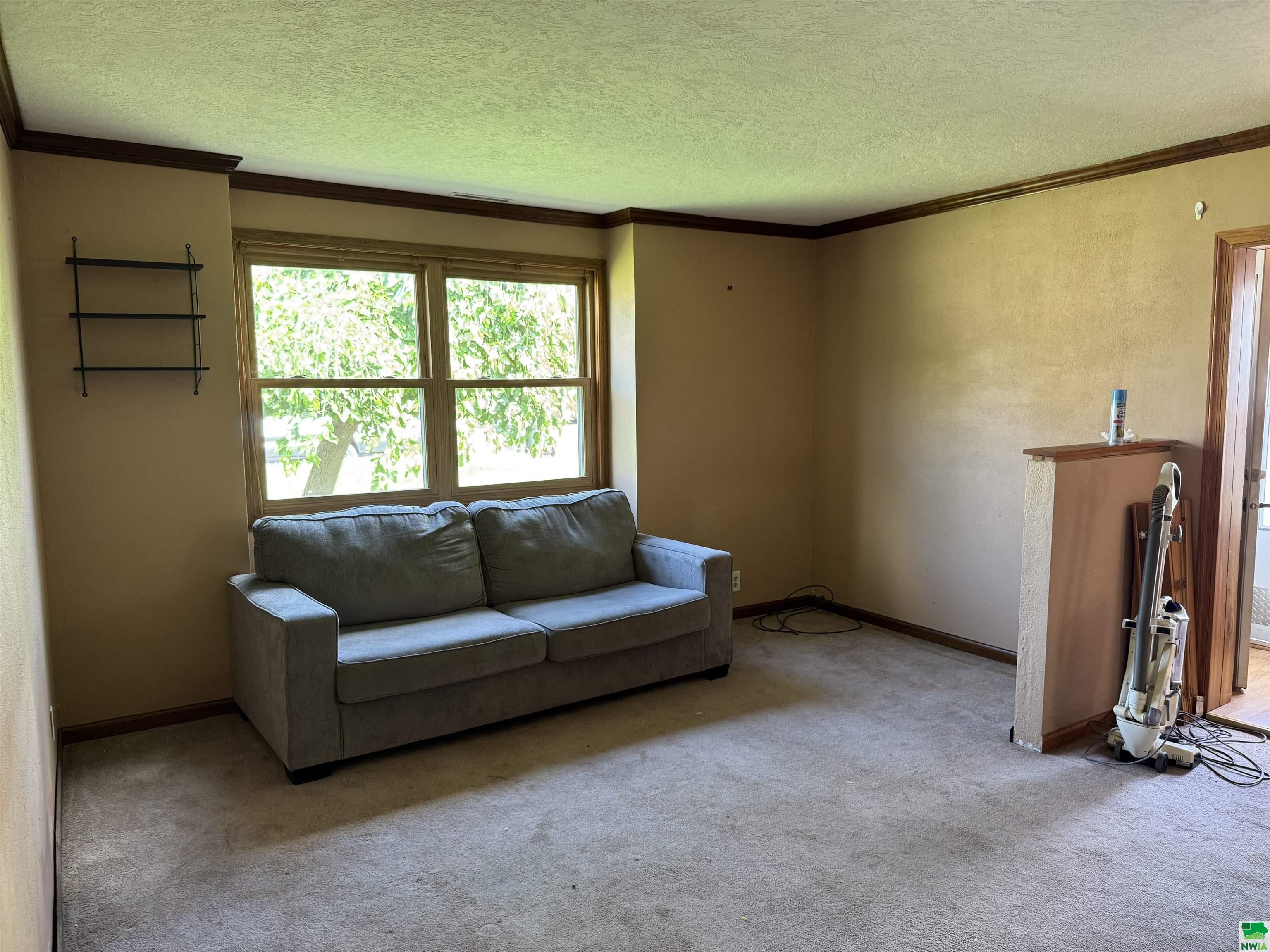 MLS #829586