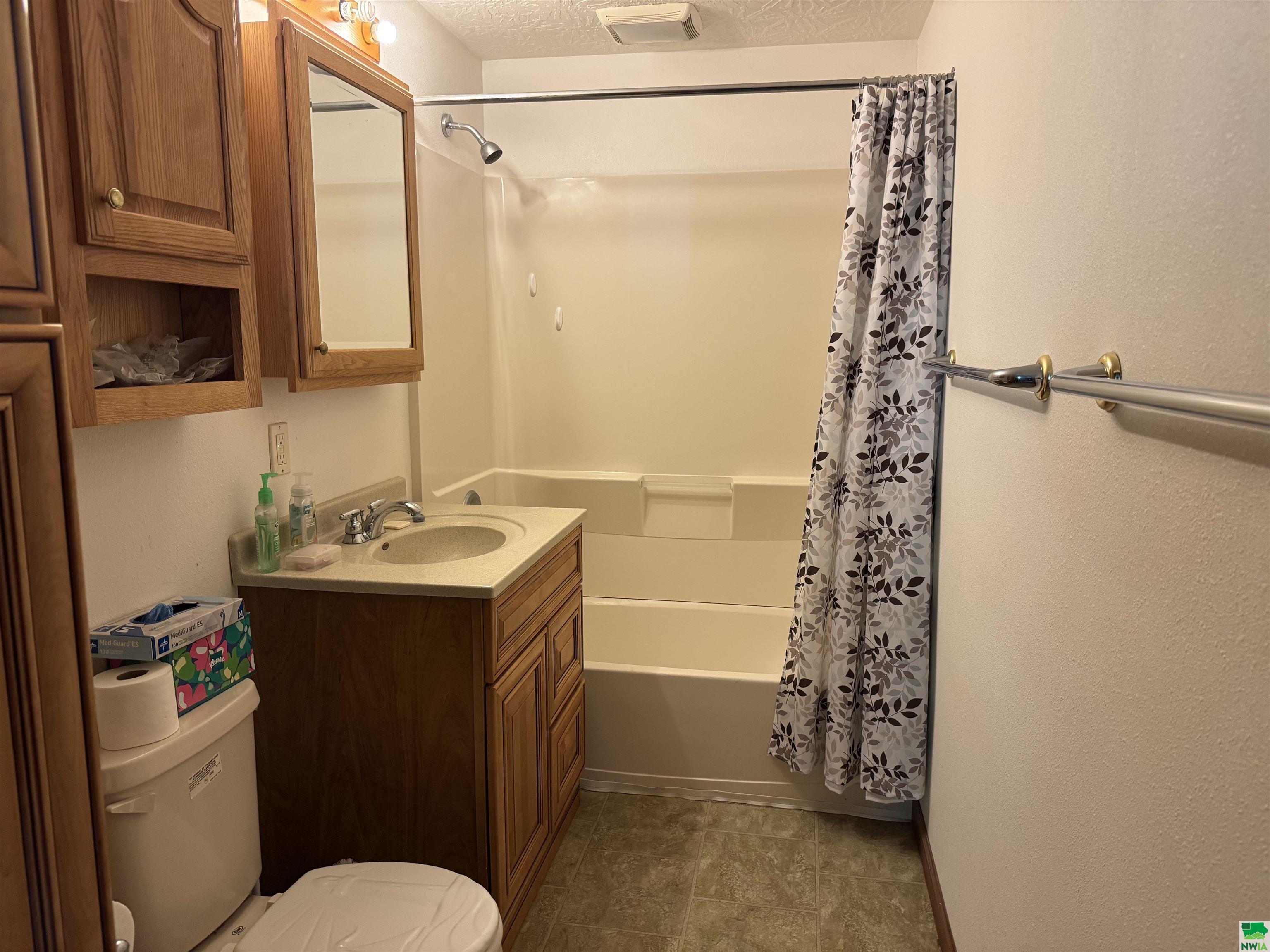 MLS #829586