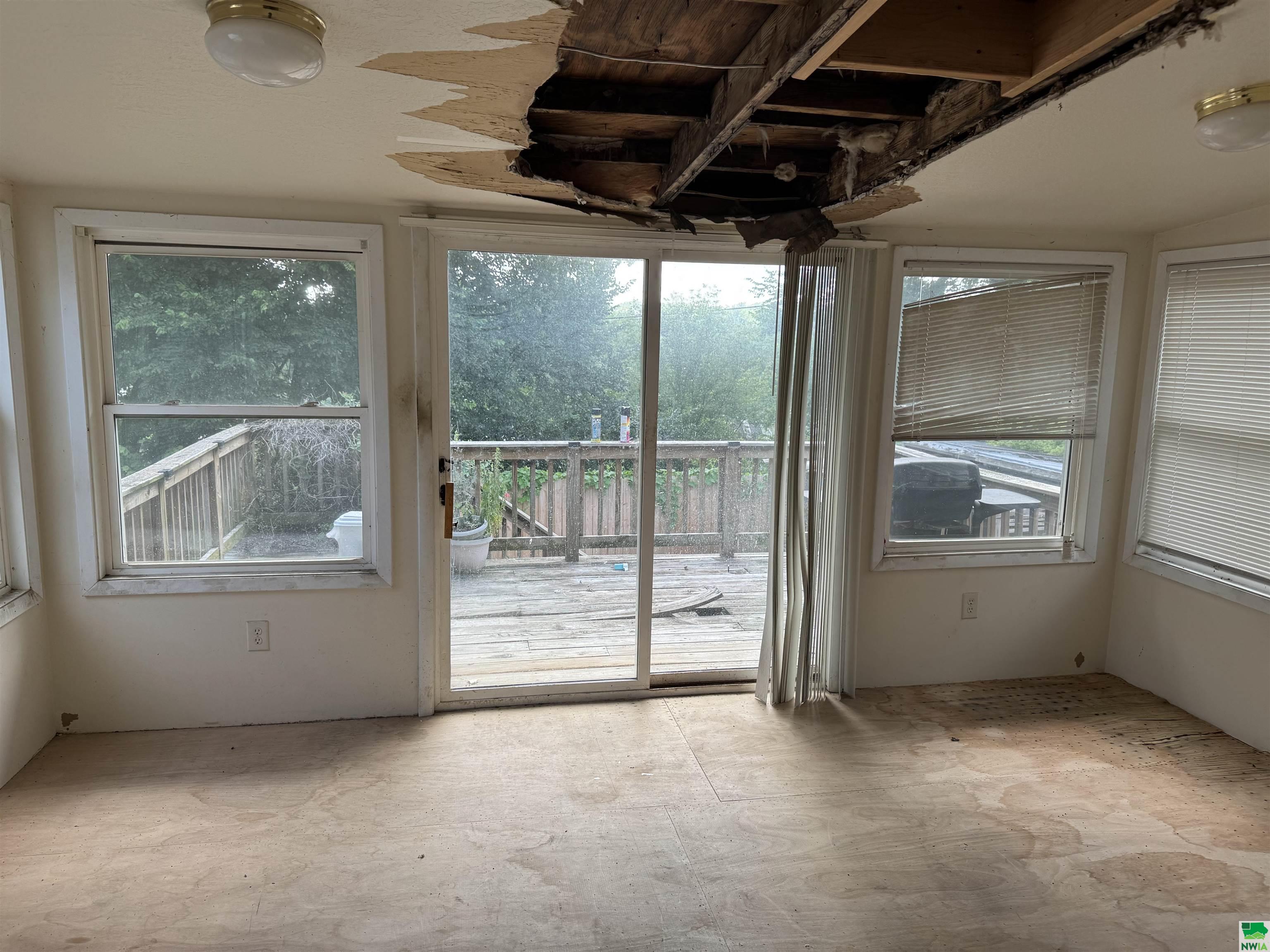 MLS #829586