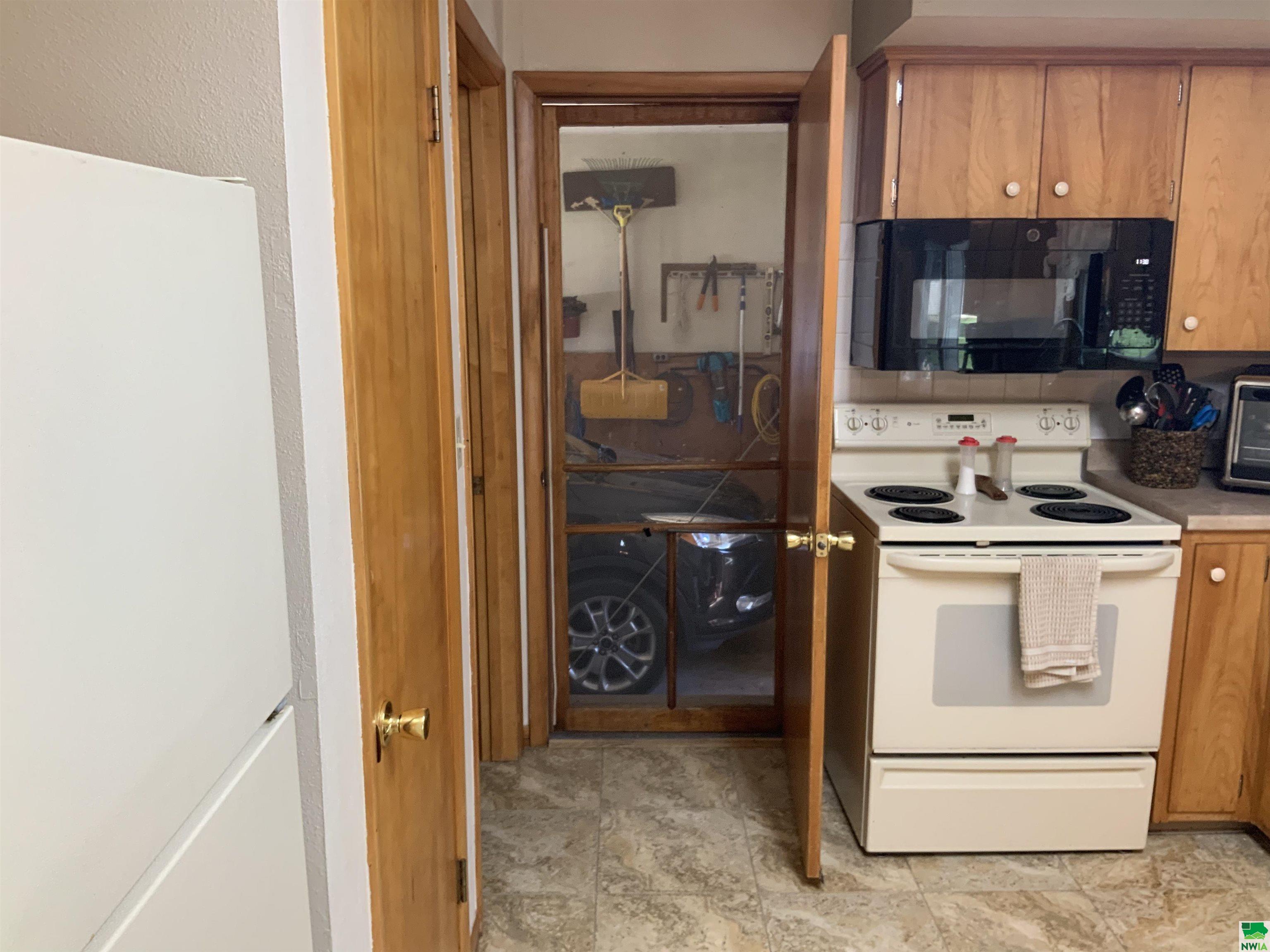 MLS #829587