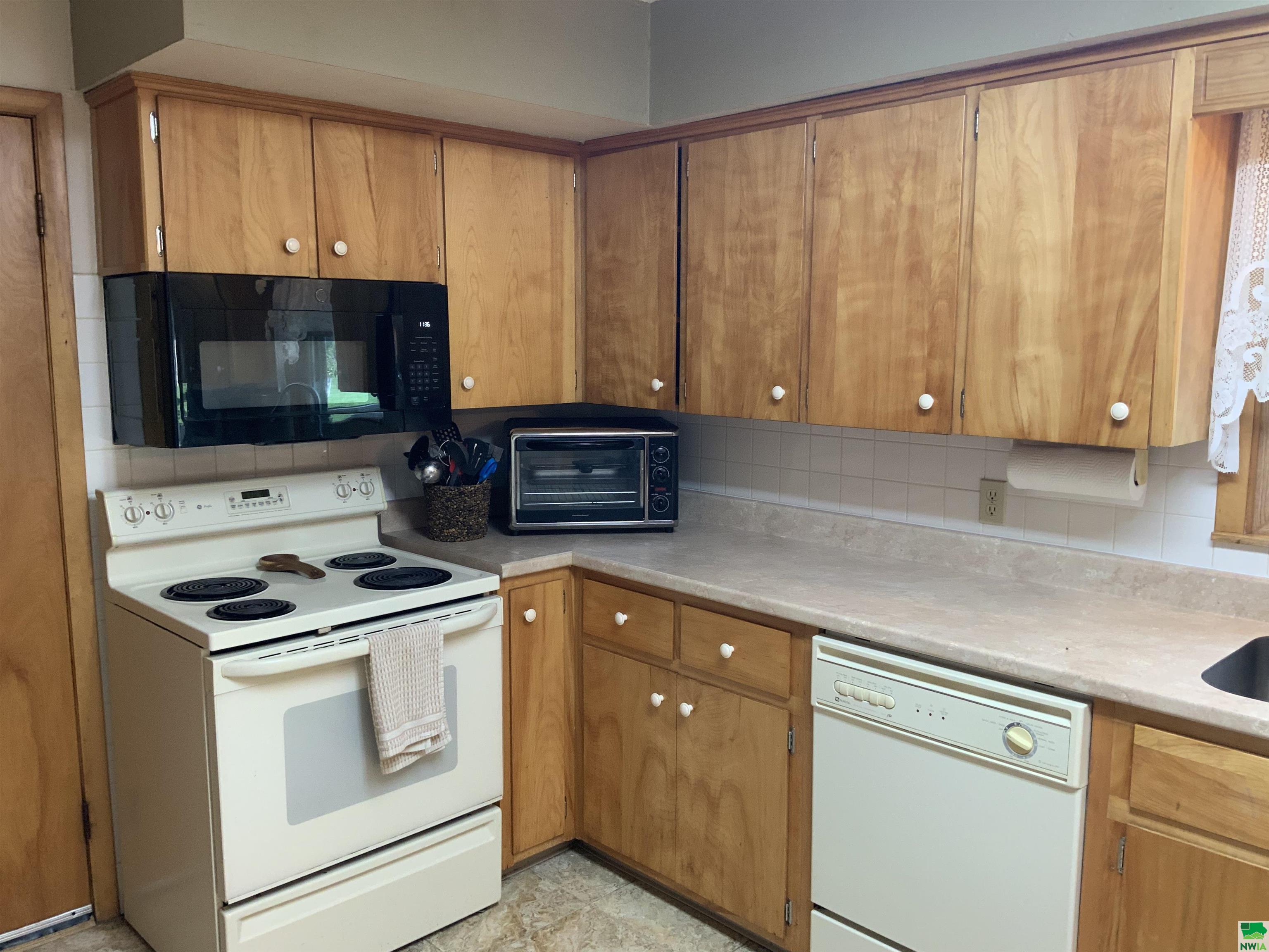 MLS #829587