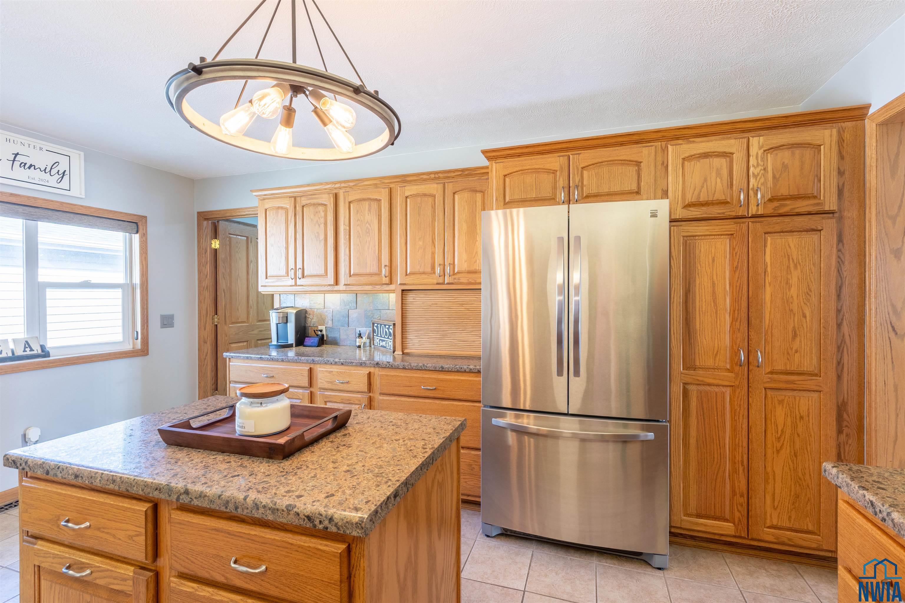 MLS #829596