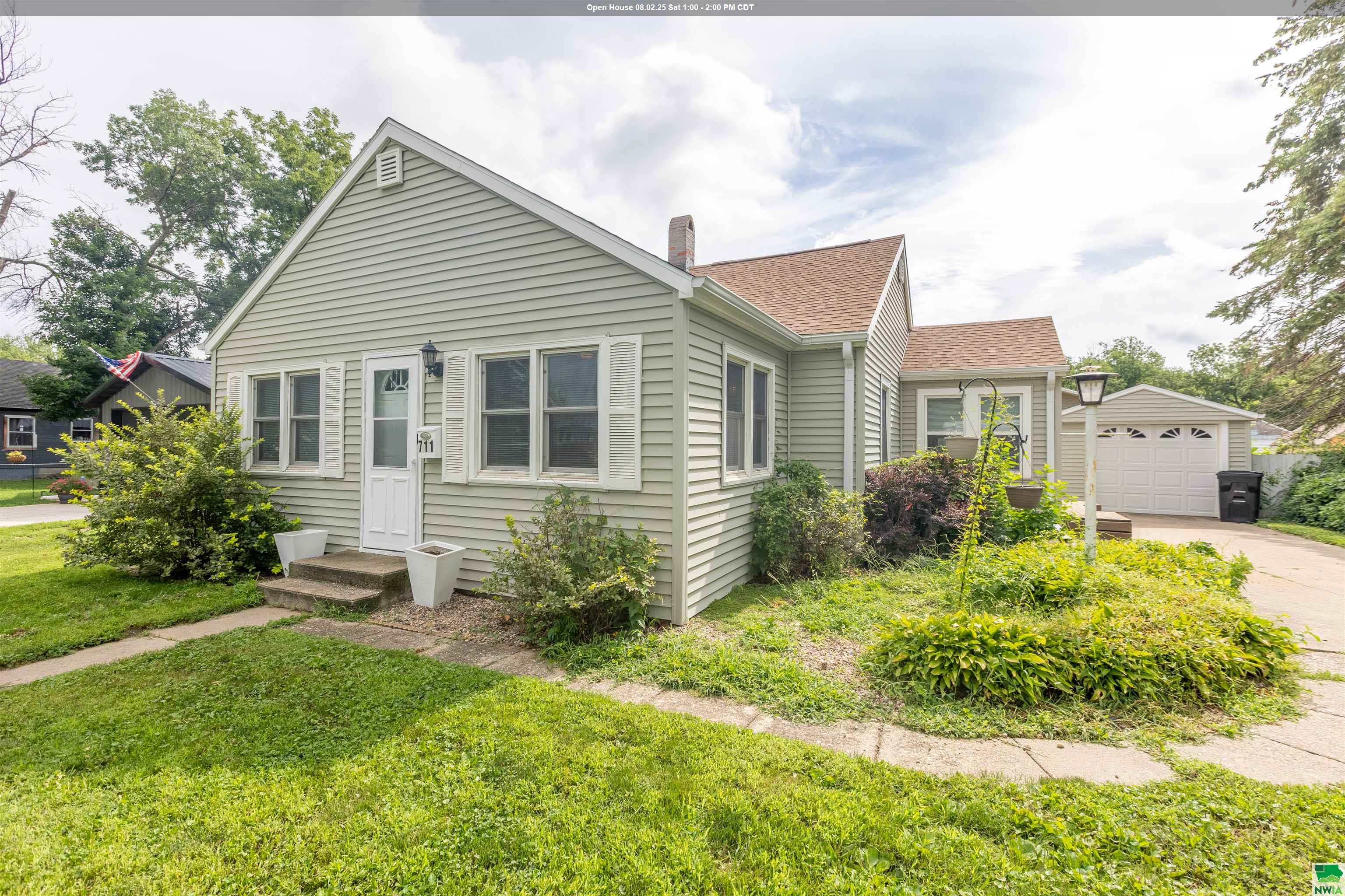 711 6th Street, Onawa, IA 51040 