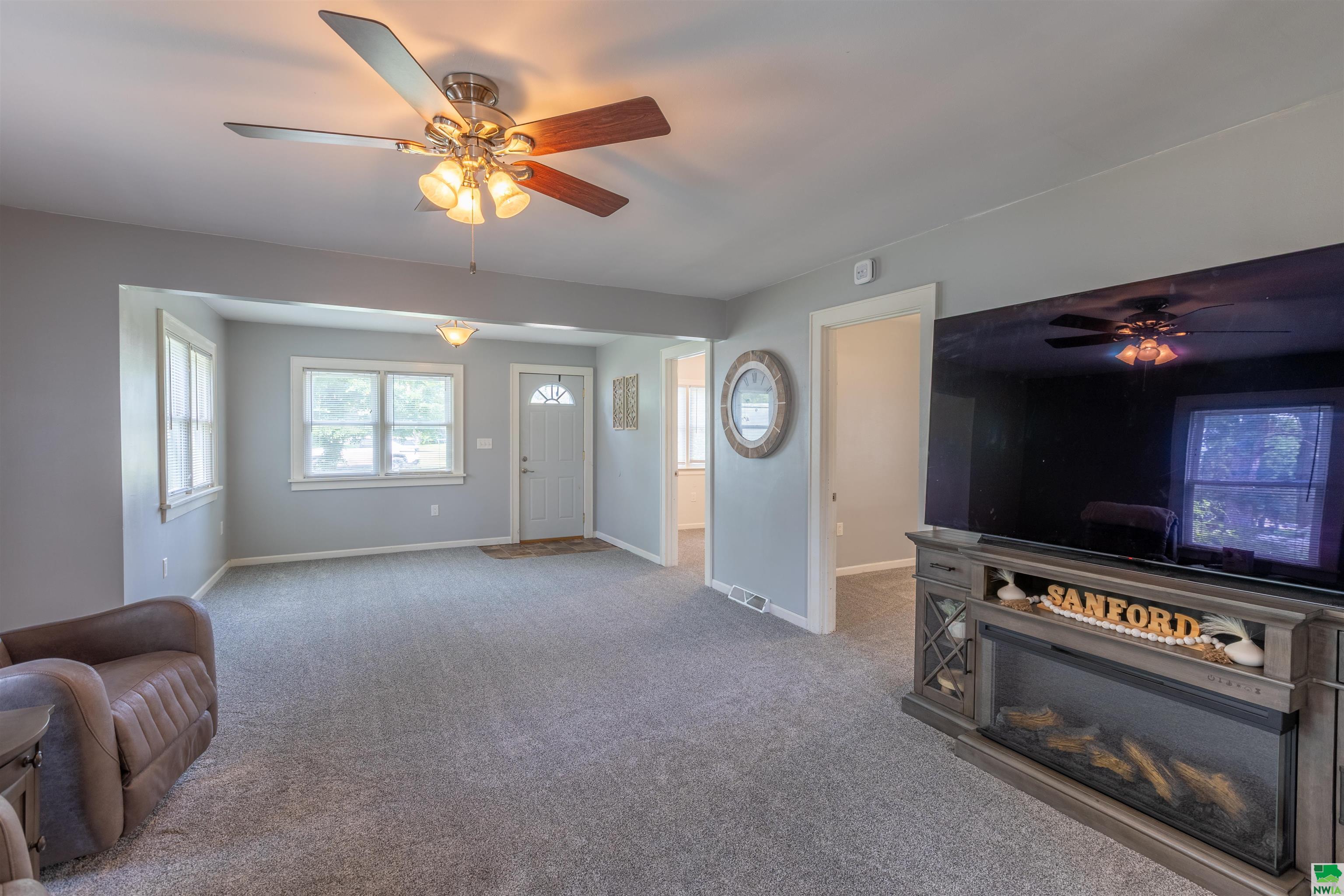 MLS #829617