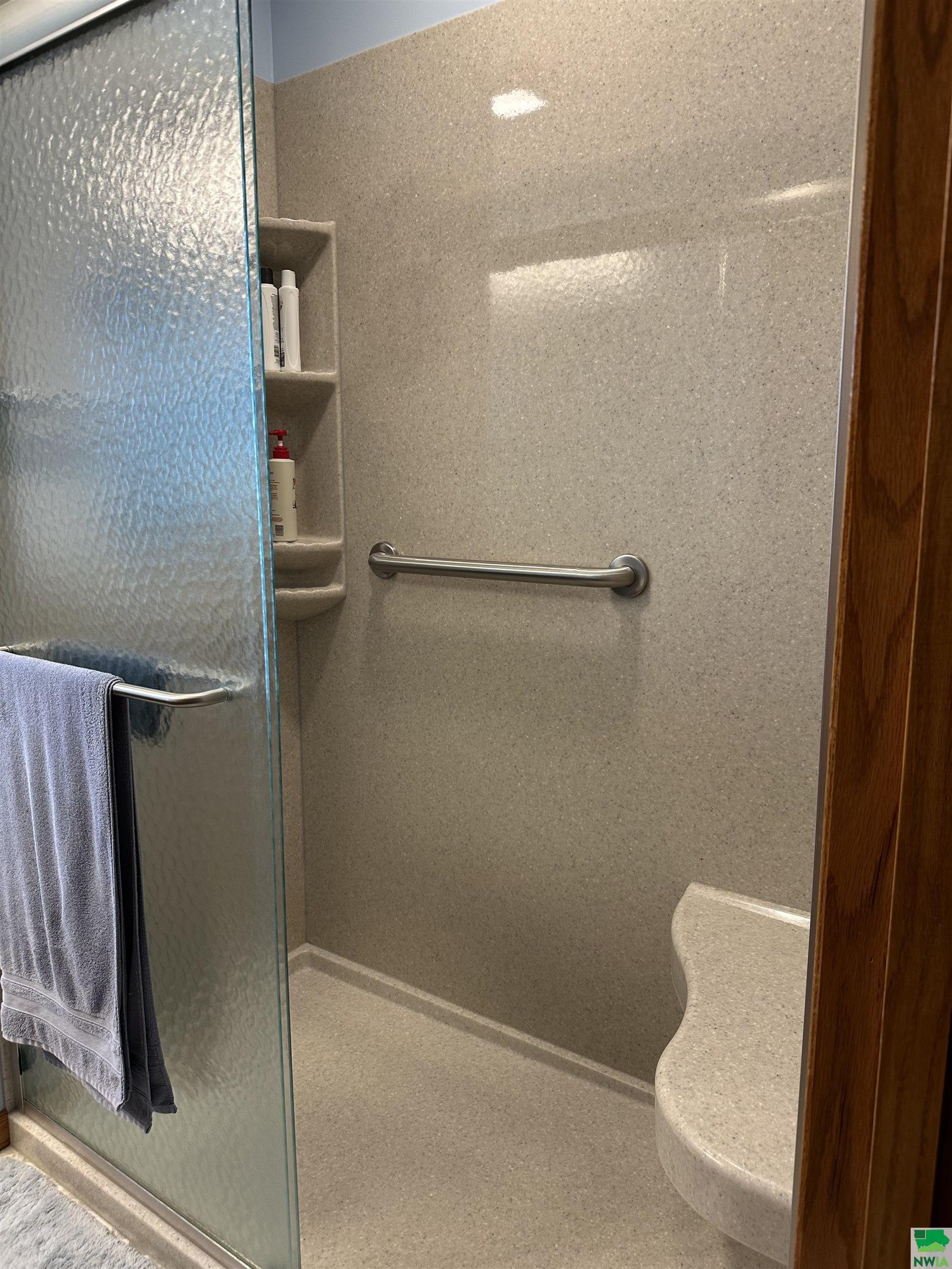 MLS #829618