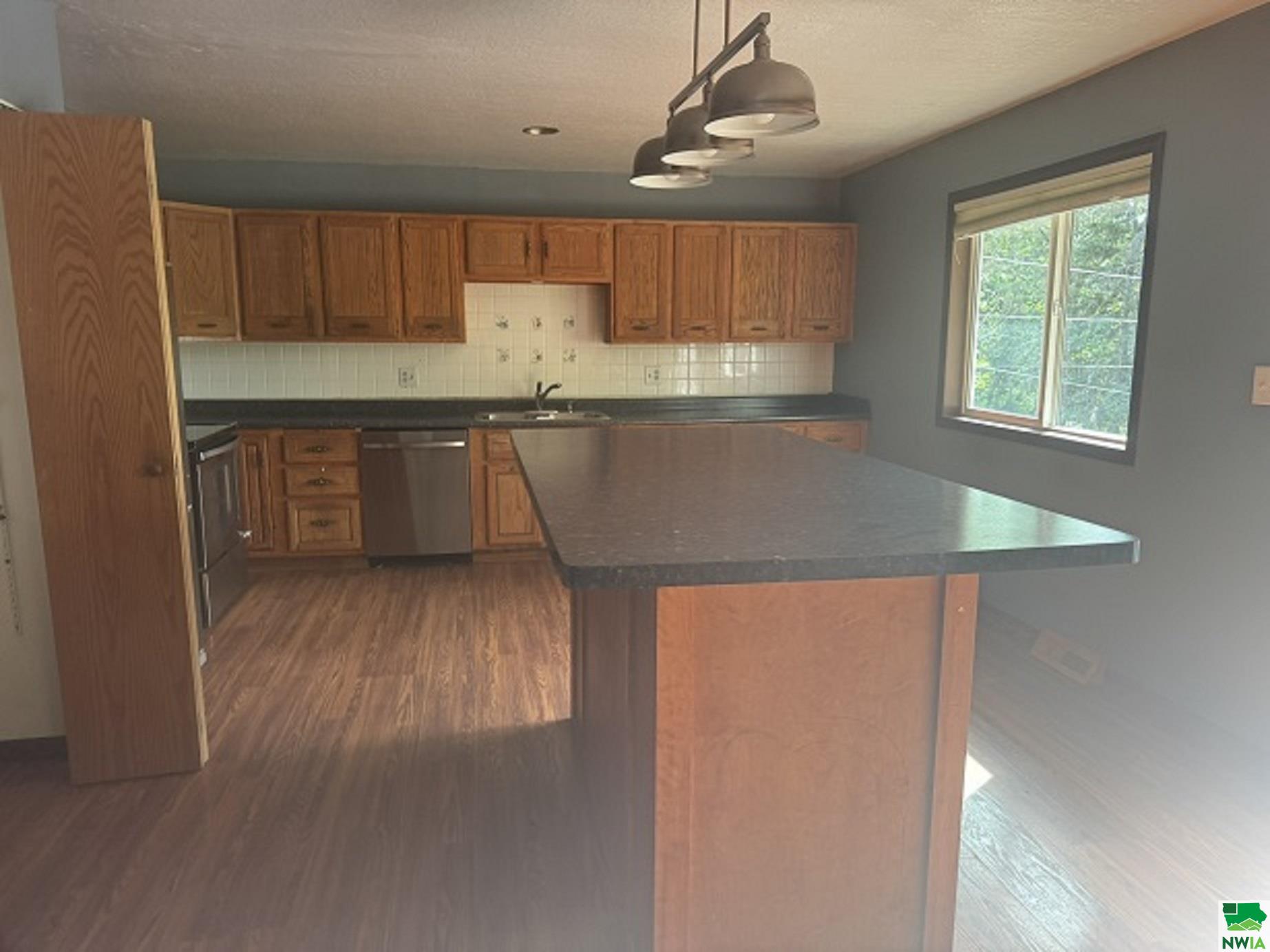 MLS #829619