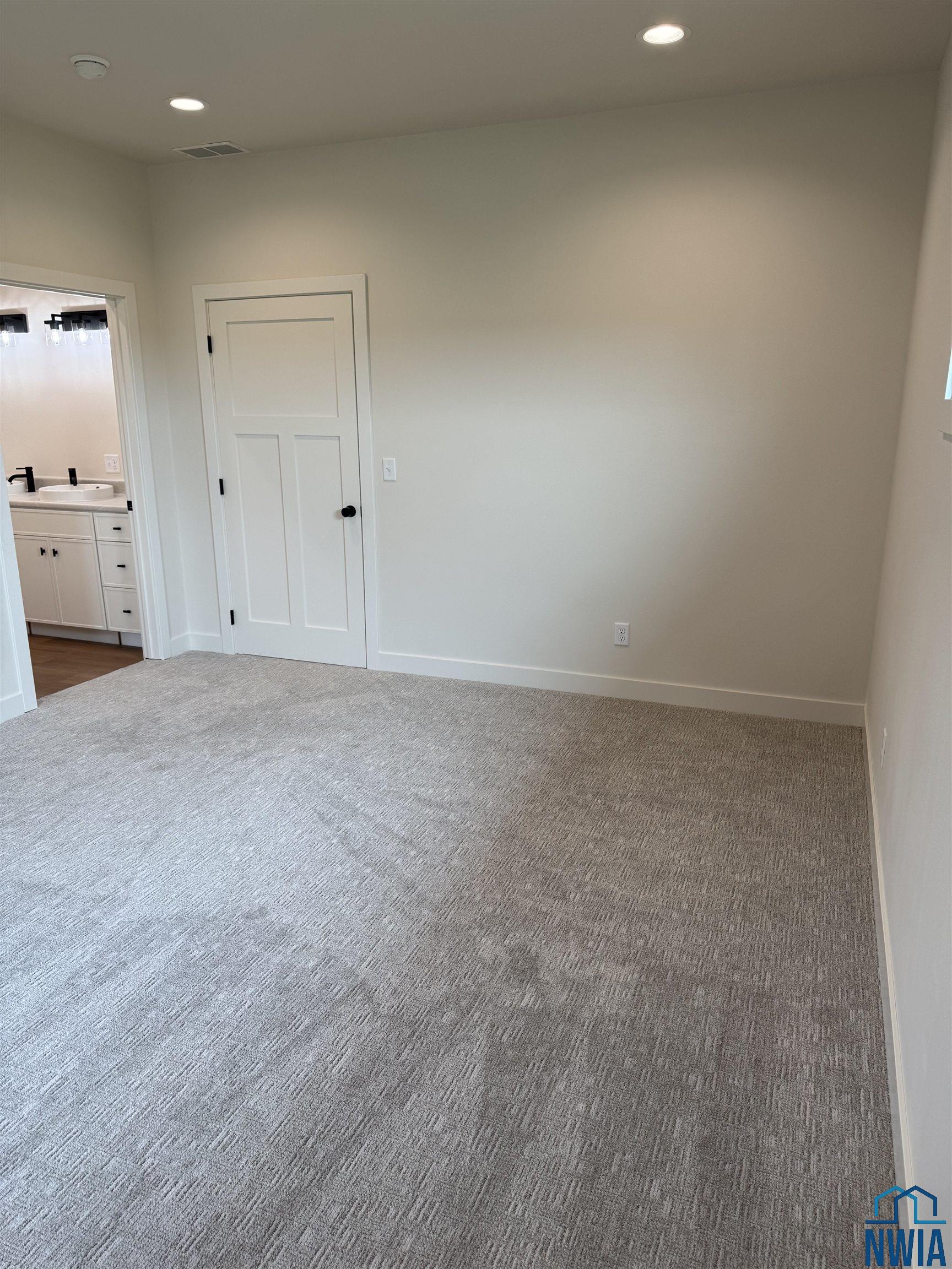 MLS #829622