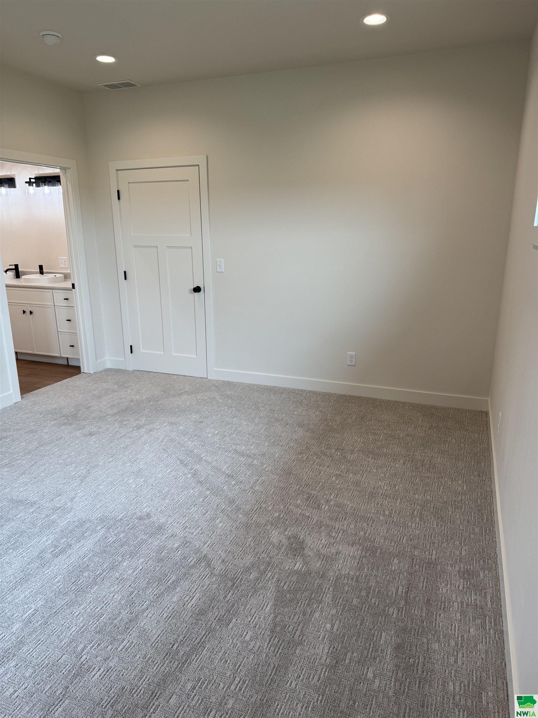 MLS #829622